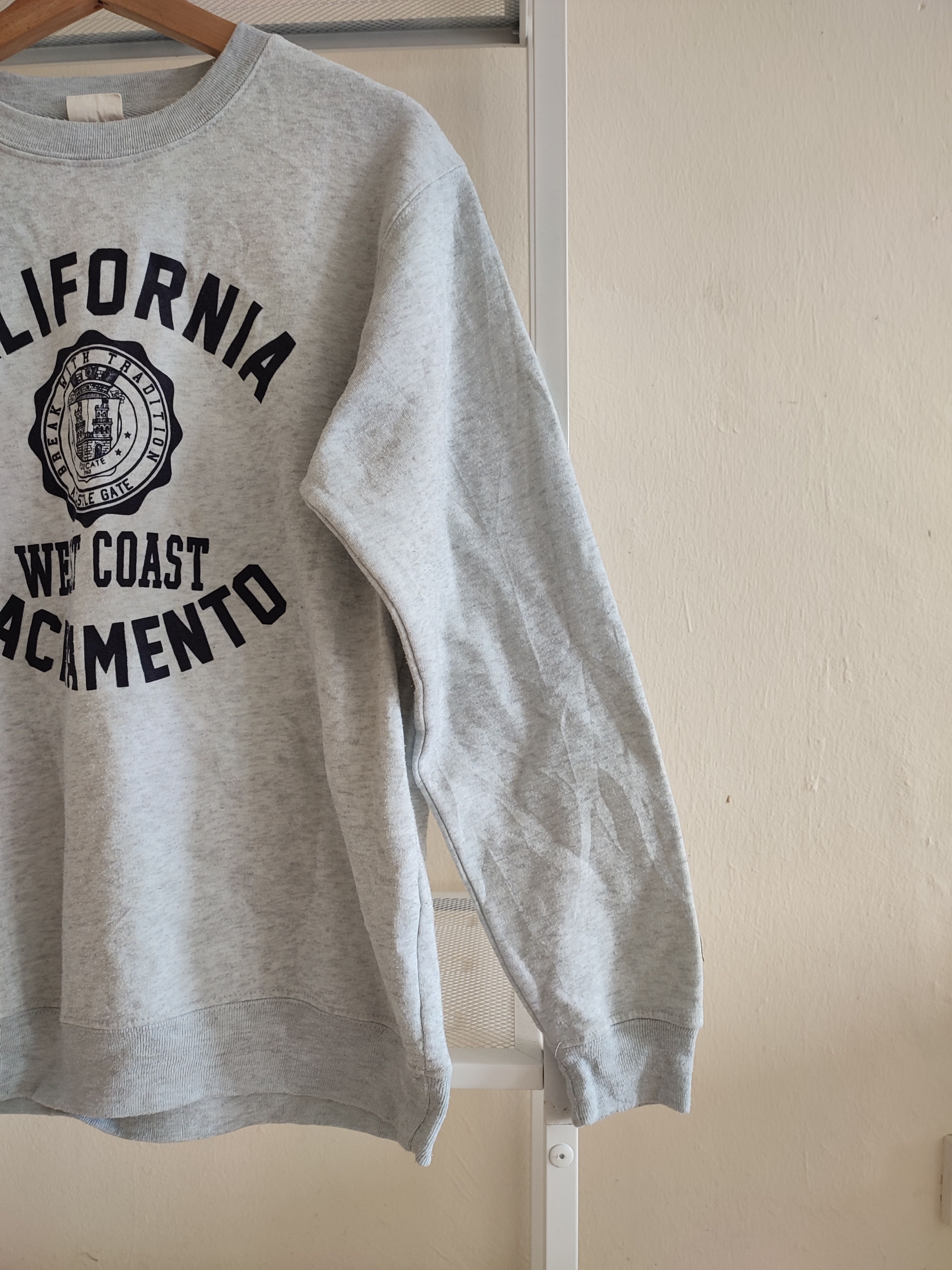 Designer CALIFORNIA WEST COAST SACRAMENTO SWEATSHIRTS Size US M / EU 48-50 / 2 - 4 Thumbnail