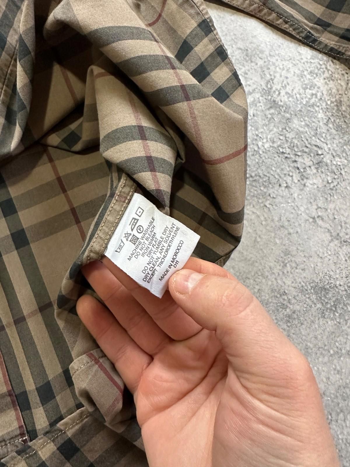 Burberry BURBERRY LONDON NOVACHECK BUTTON UP SHIRT Sz M Size US M / EU 48-50 / 2 - 8 Thumbnail