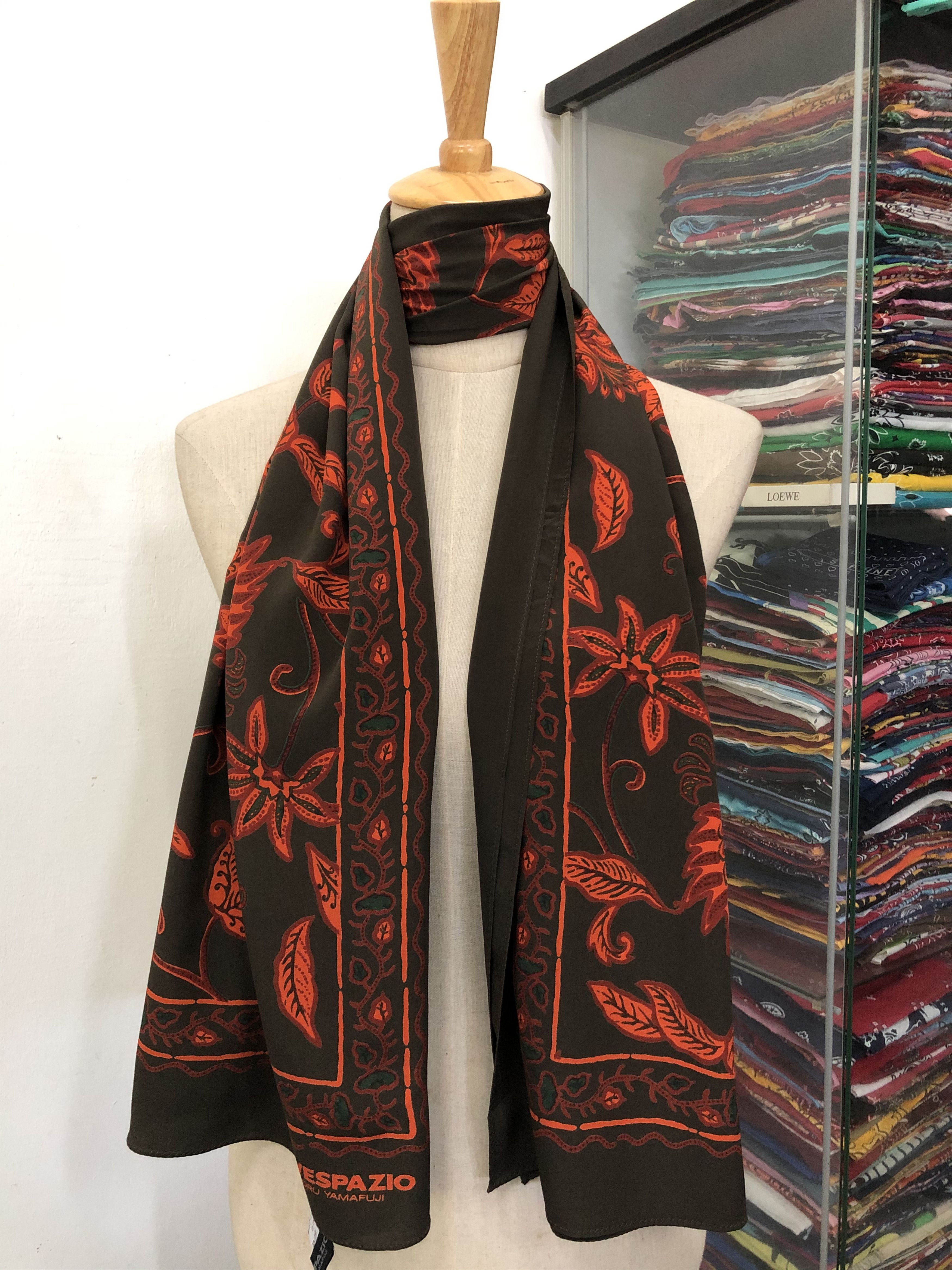 Vintage Vintage Novespazio Silk Scarf Size ONE SIZE - 1 Thumbnail