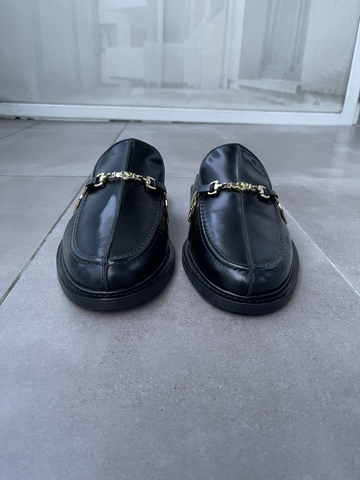 !DS! SS23 Filling Pieces Medal Black Mules