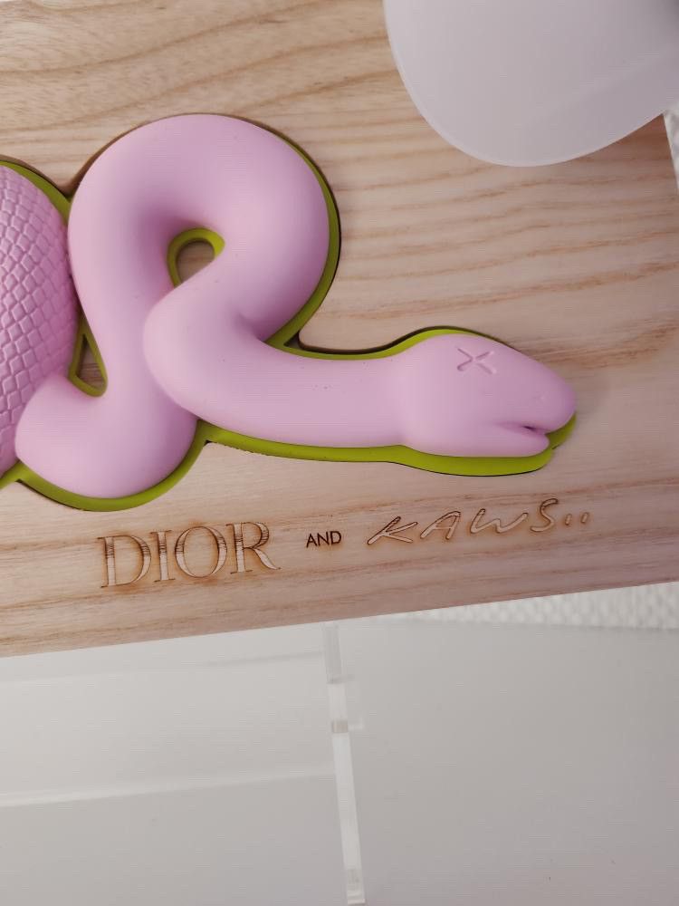 Dior × Kaws KAWS x DIOR Snake Figure Size ONE SIZE - 4 Thumbnail