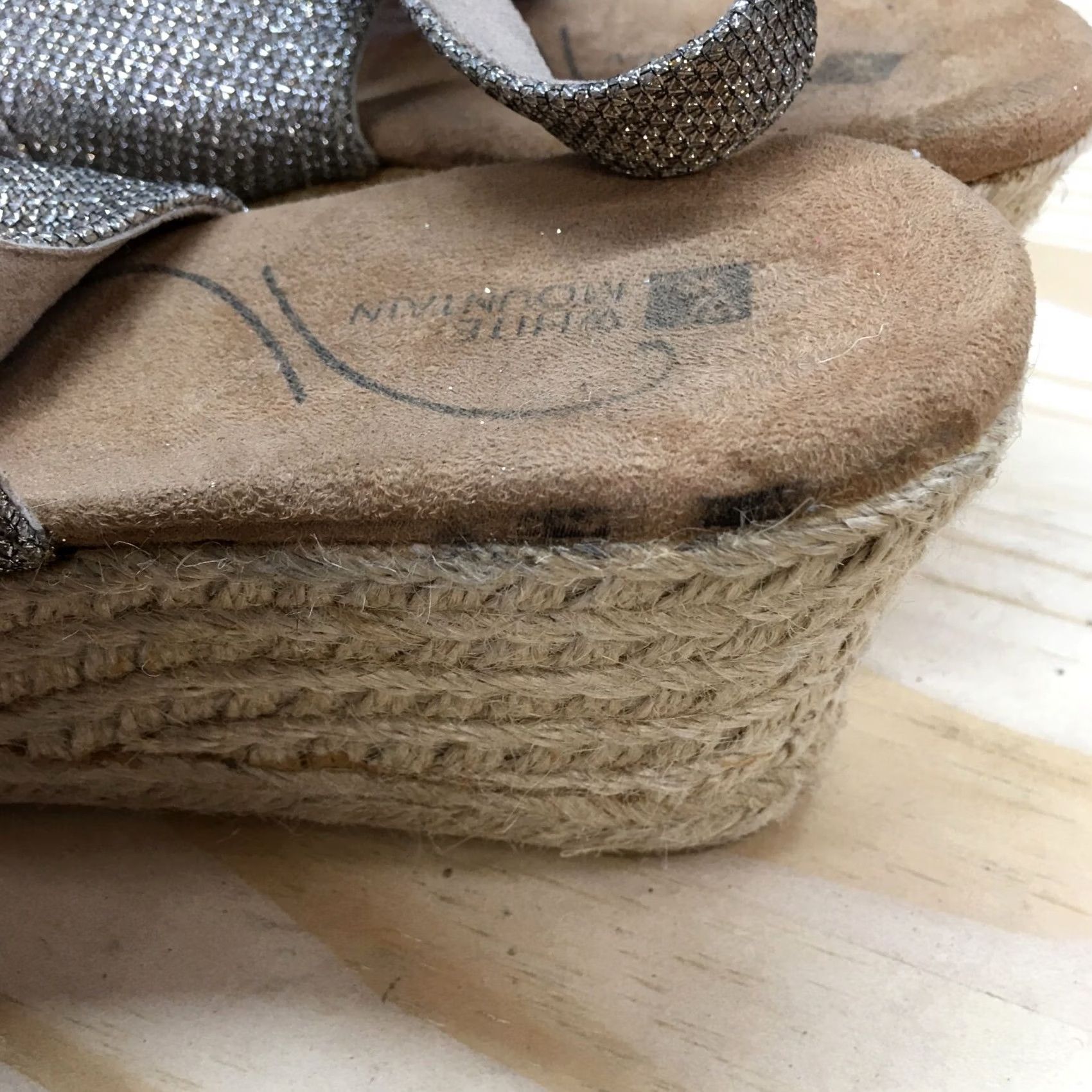 Vintage White Mountain Sandals Womens 11 M Schmoozy Espadrille Wedge Slingback Gold Size US 11 / IT 41 - 5 Thumbnail