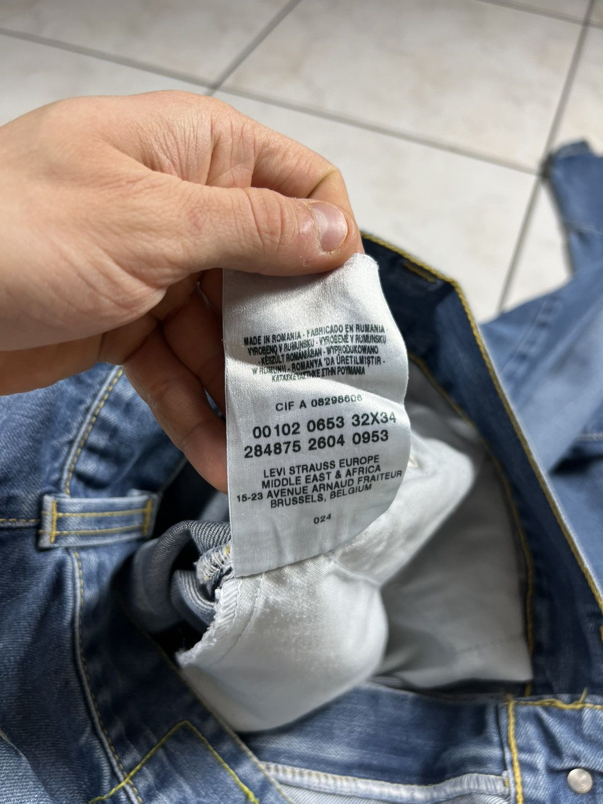 Levi's Vintage Levi’s y2k engineered jeans distressed denim pants Size US 32 / EU 48 - 20 Thumbnail