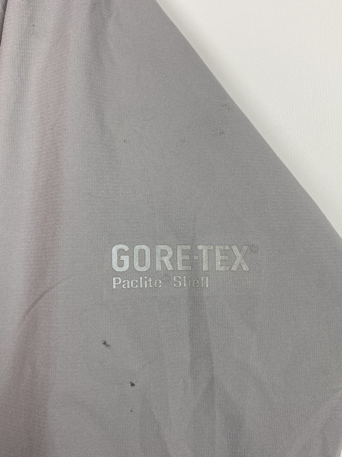GOREWEAR Gore Bike Wear Gore-Tex Paclite Shell Cycling Jacket Size US XL / EU 56 / 4 - 7 Thumbnail