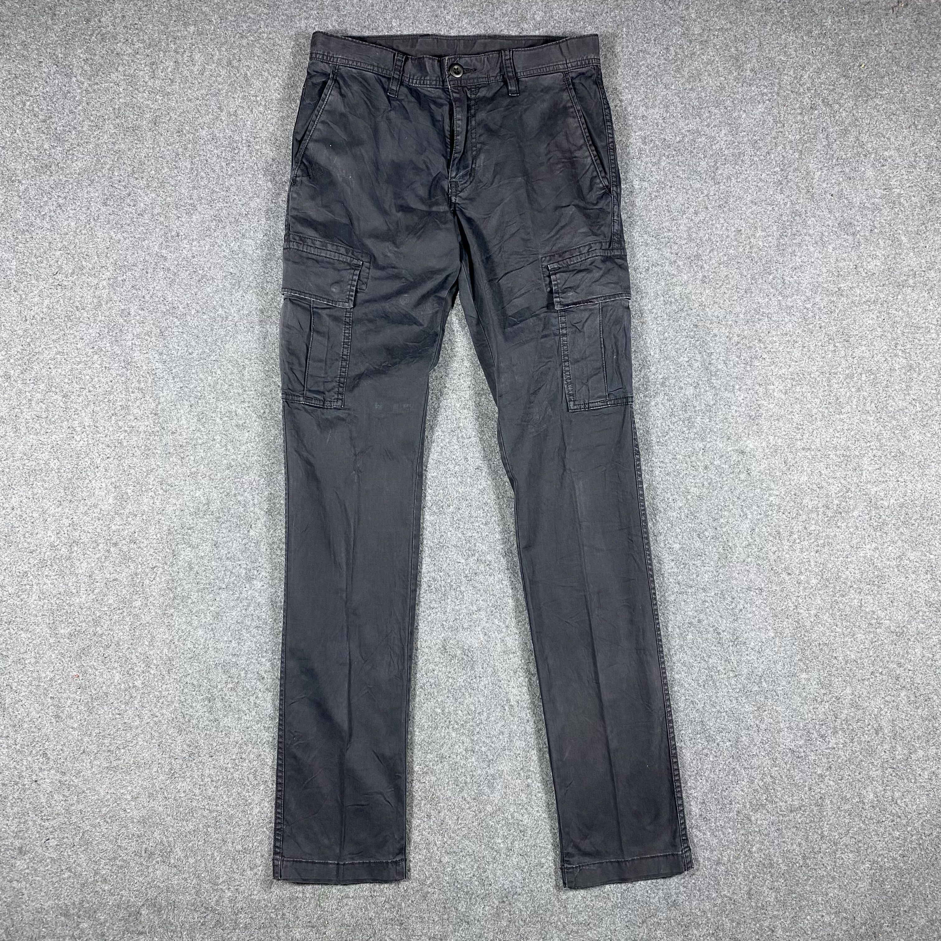 Japanese Brand Japanese Brand Uniqlo Multipocket Tactical Cargo Pants Size US 28 / EU 44 - 1 Thumbnail
