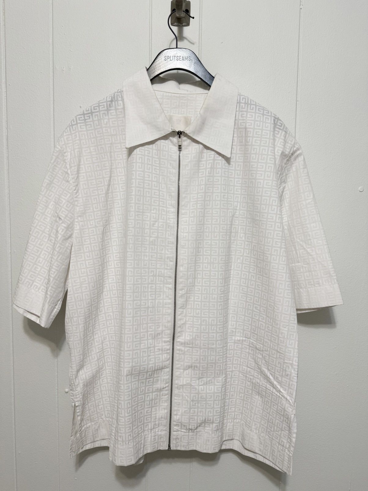 Givenchy Givenchy 4G Zip-Up Short Sleeve Shirt Size US L / EU 52-54 / 3 - 1 Thumbnail