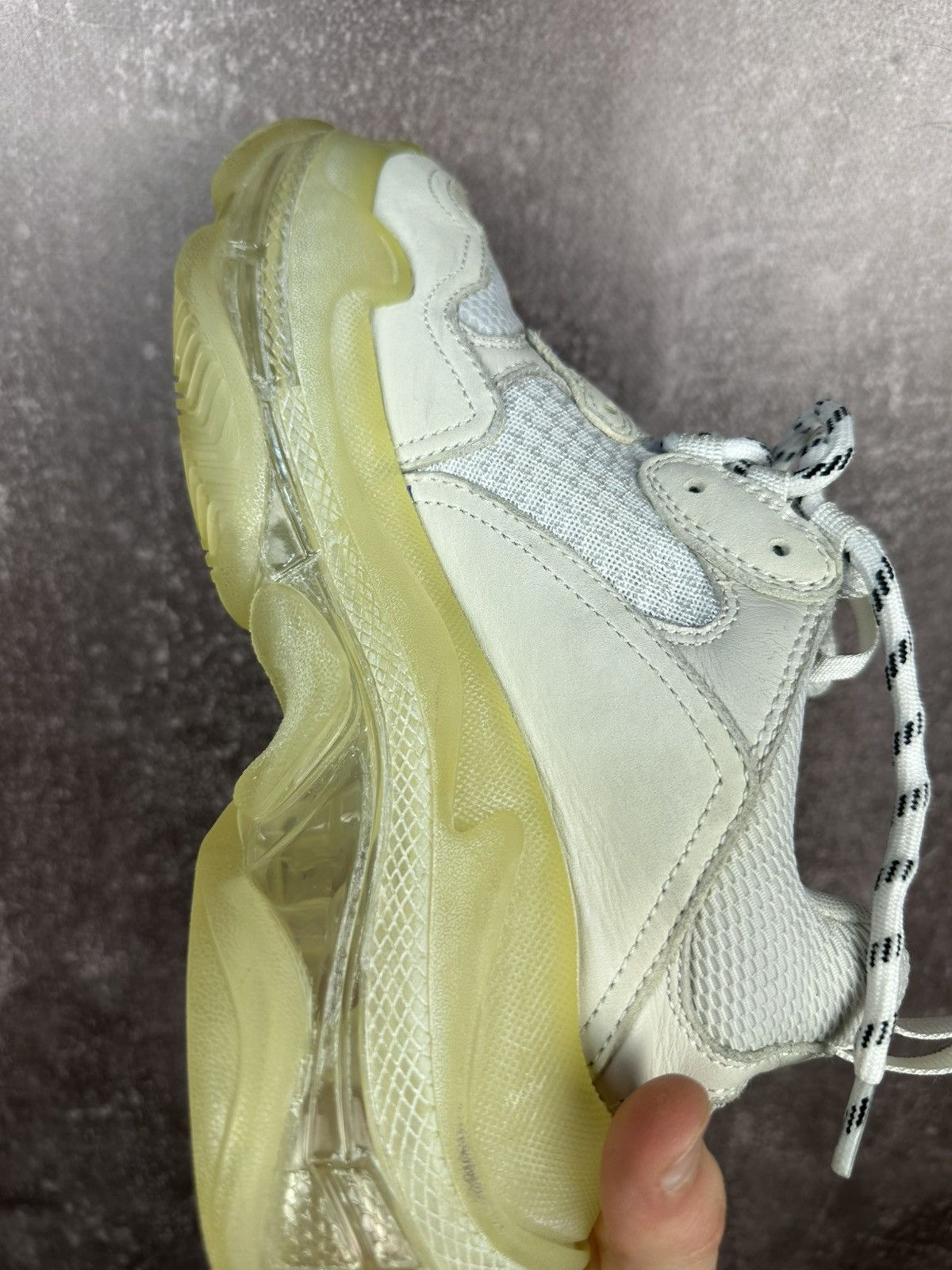 Balenciaga Balenciaga Triple S Sneaker Size US 8 / IT 38 - 12 Thumbnail