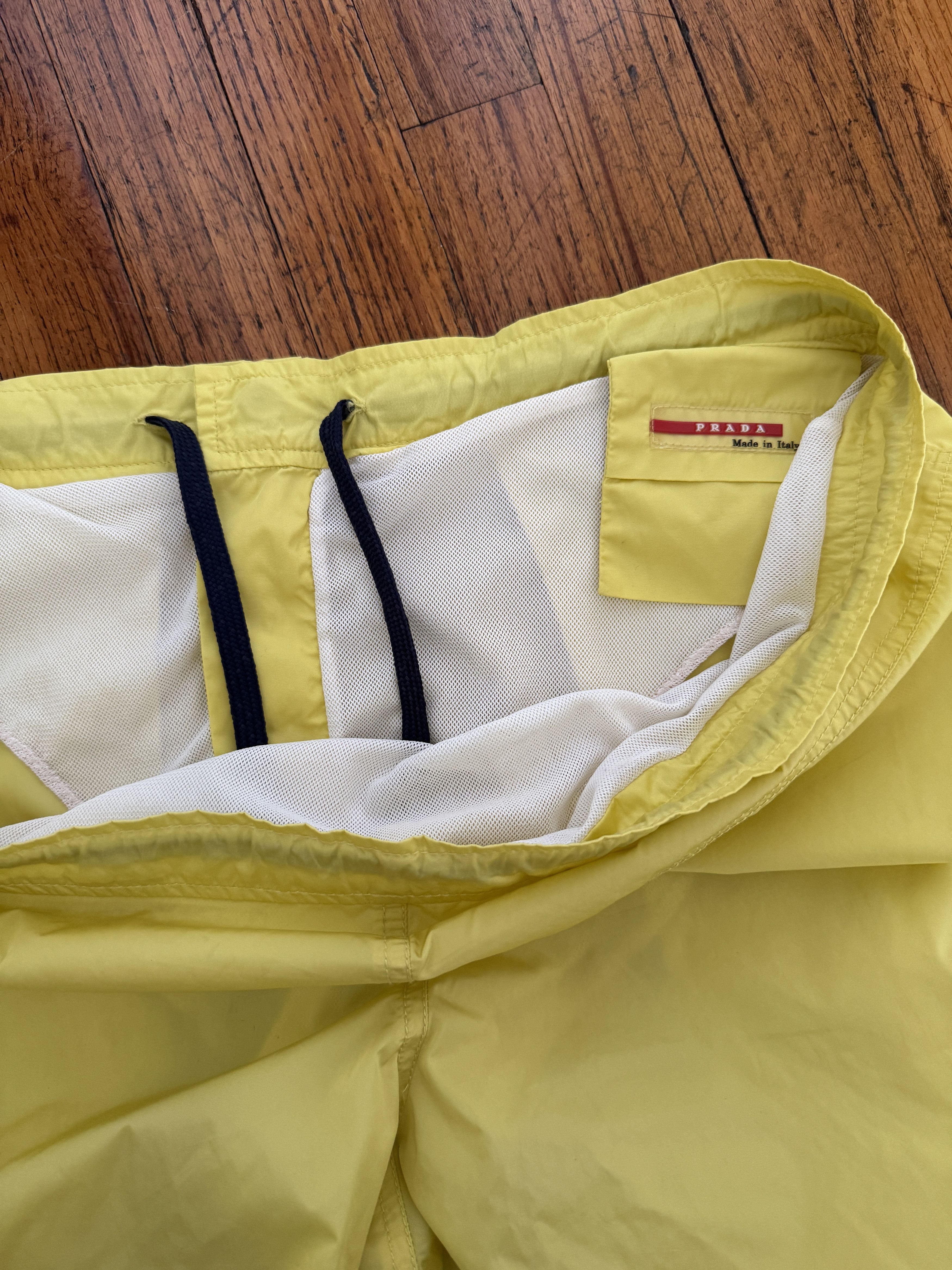 Prada Prada Yellow Nylon Shorts Size US 32 / EU 48 - 8 Thumbnail
