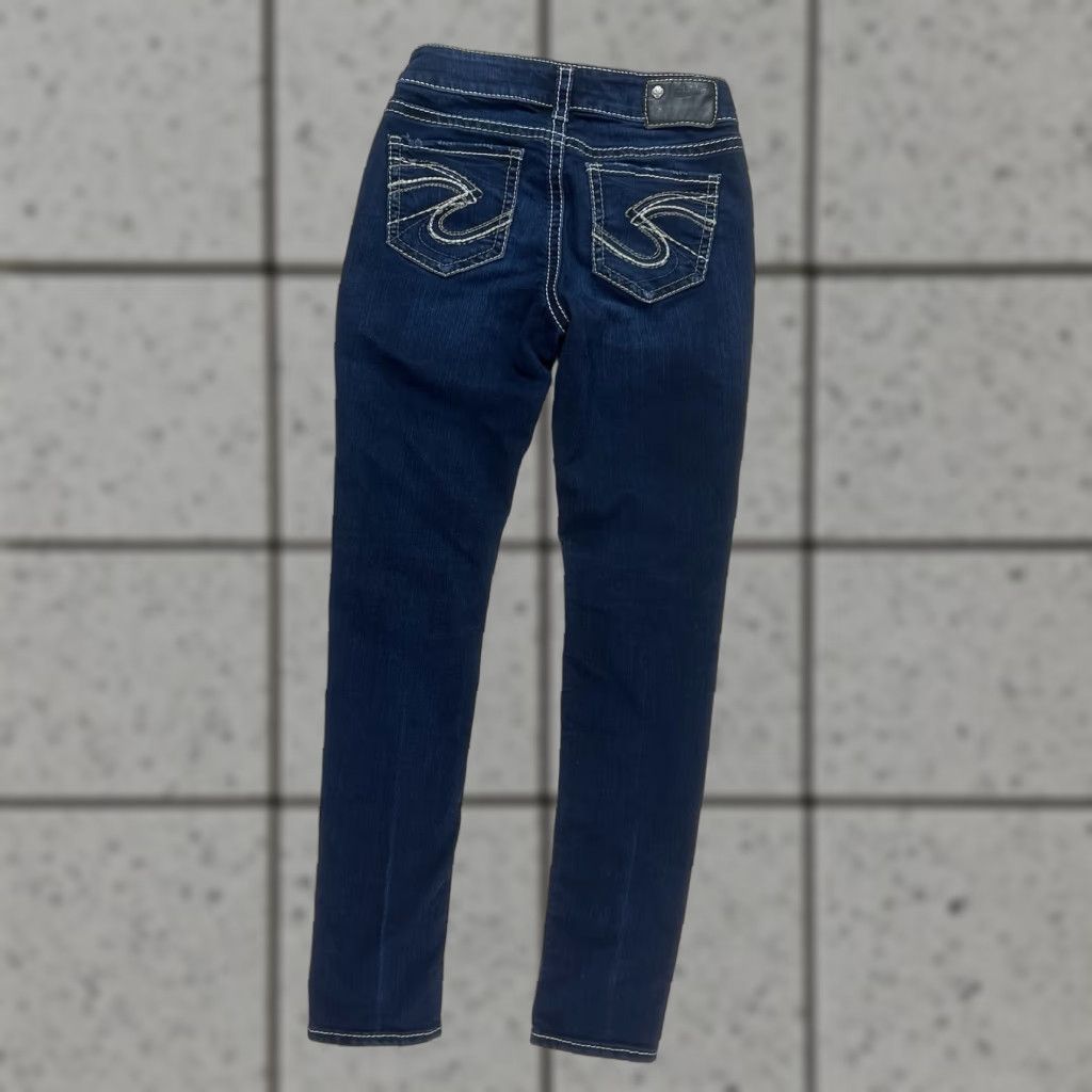 Silver Jeans Co. VINTAGE Women’s Silver Jeans Dark Denim Suki Mid Skinny Size 25 X 31” Women Jeans Skinny Silver Denim Embroidered Button Logo Silver Jeans Suki XS? Size 42" / US 20 - 1 Thumbnail