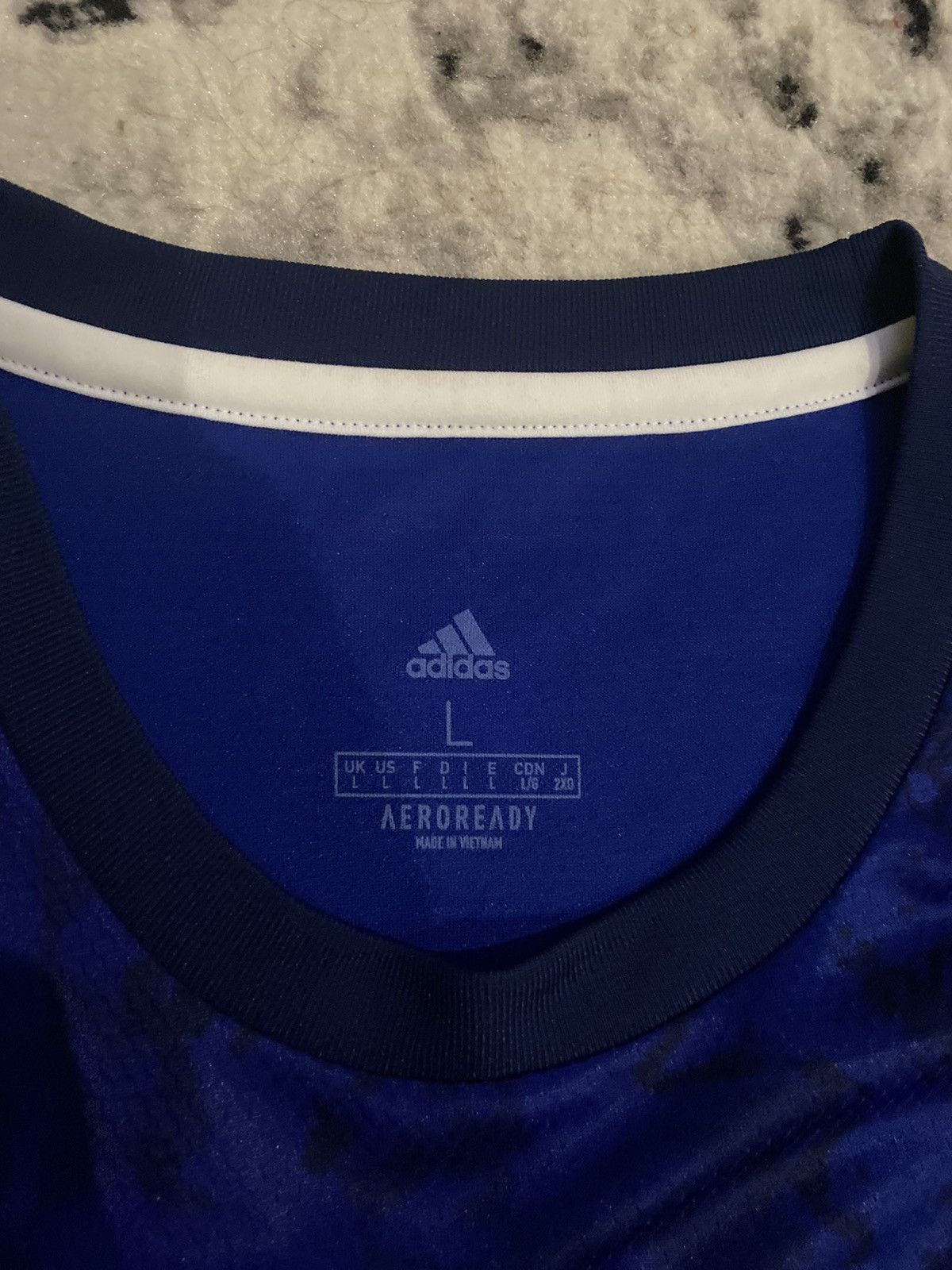 Adidas × Vintage Adidas Leeds United 2021/22 Away Jersey T Shirt Football Size US L / EU 52-54 / 3 - 7 Thumbnail