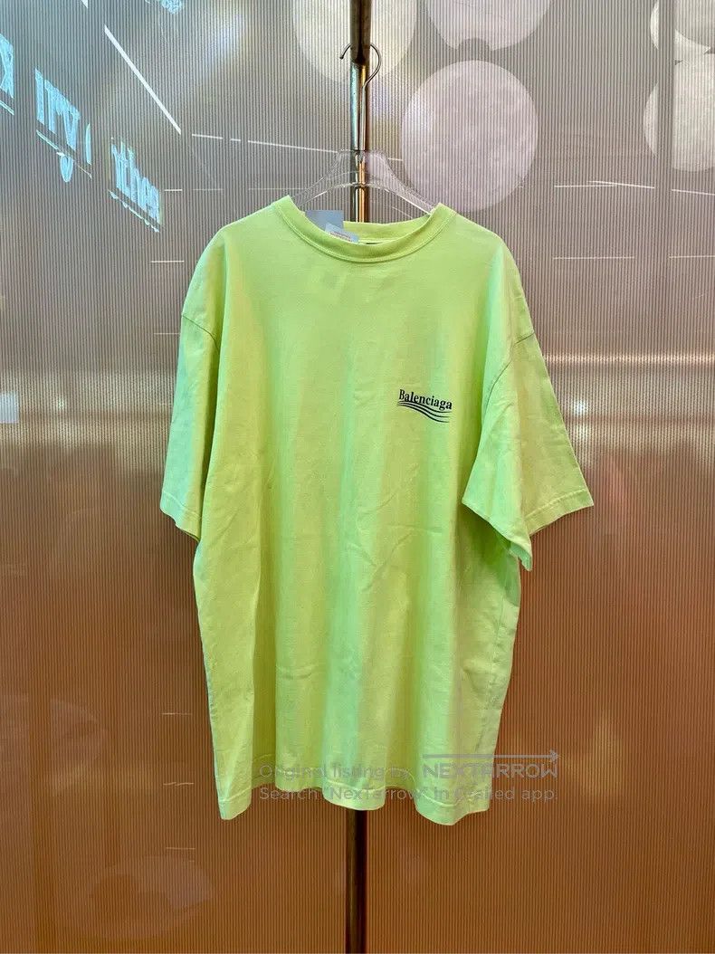 Balenciaga Balenciaga Fluorescent Cola Short Sleeve, Size S Size US S / EU 44-46 / 1 - 1 Thumbnail