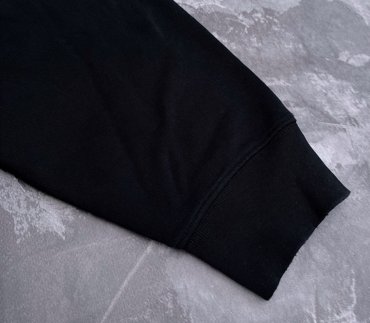 Acne Studios × Designer 🔥ACNE STUDIOS FLOGHO LOGO NECK DISTRESSED SWEATSHIRT Size US M / EU 48-50 / 2 - 9 Thumbnail