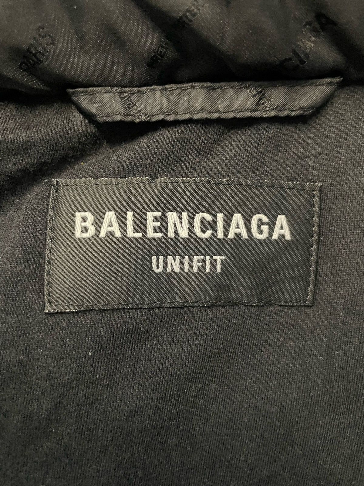 Balenciaga Balenciaga Monogram Prints Logo Hooded Jacket Size US S / EU 44-46 / 1 - 13 Thumbnail