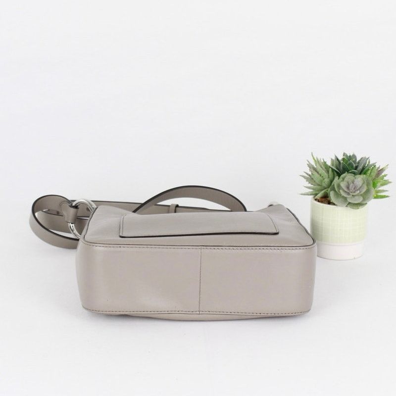 Rebecca Minkoff NWT REBECCA MINKOFF Jody Leather Feed Bag w/Dust Bag Size ONE SIZE - 7 Thumbnail
