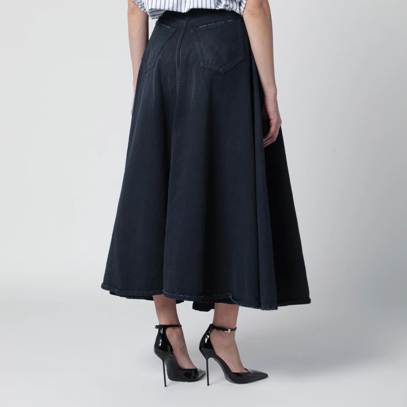 Balenciaga o1d2blof0426 Denim Skirt in Navy Blue Size 26" / US 2 / IT 38 - 4 Thumbnail
