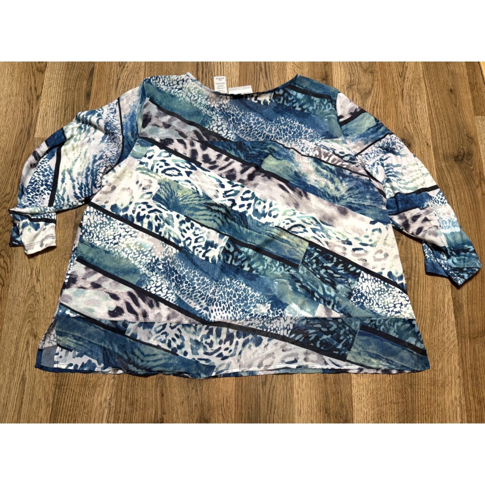 Vintage Alfred Dunner Blouse Women's XL Petite Long Sleeve Green Blue White Black Gems Size XL / US 12-14 / IT 48-50 - 2 Thumbnail