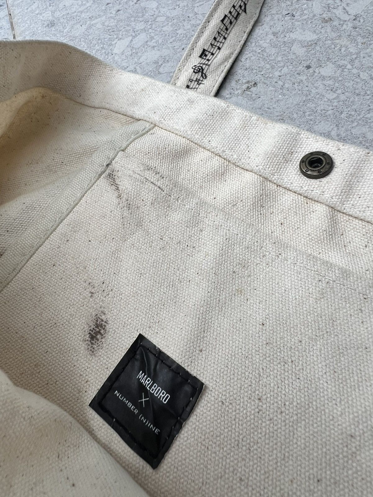 Number (N)ine Number Nine Marlboro tote Size ONE SIZE - 12 Thumbnail