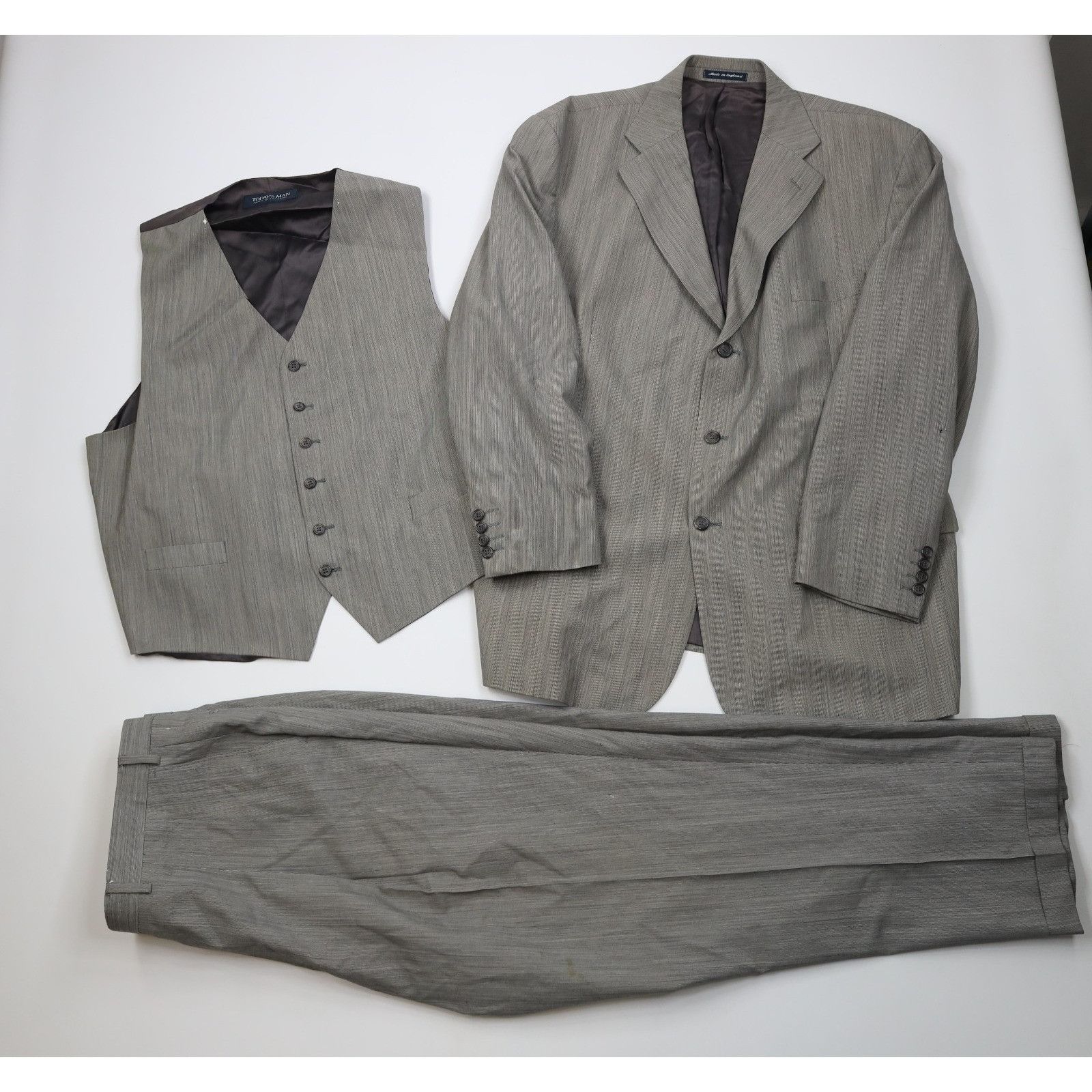 Vintage Vintage Streetwear Thrashed 3 Piece Suit Wedding Size 48R - 1 Thumbnail