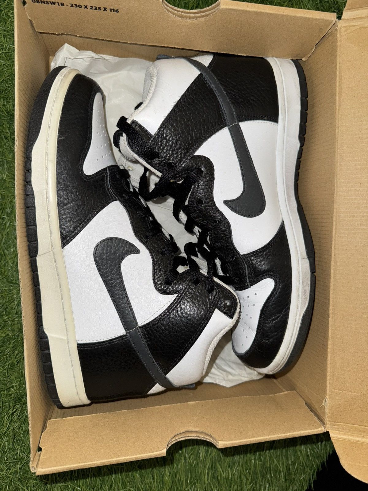 Nike Nike Dunk Panda High Top Sneakers Size US 9 / EU 42 - 6 Thumbnail
