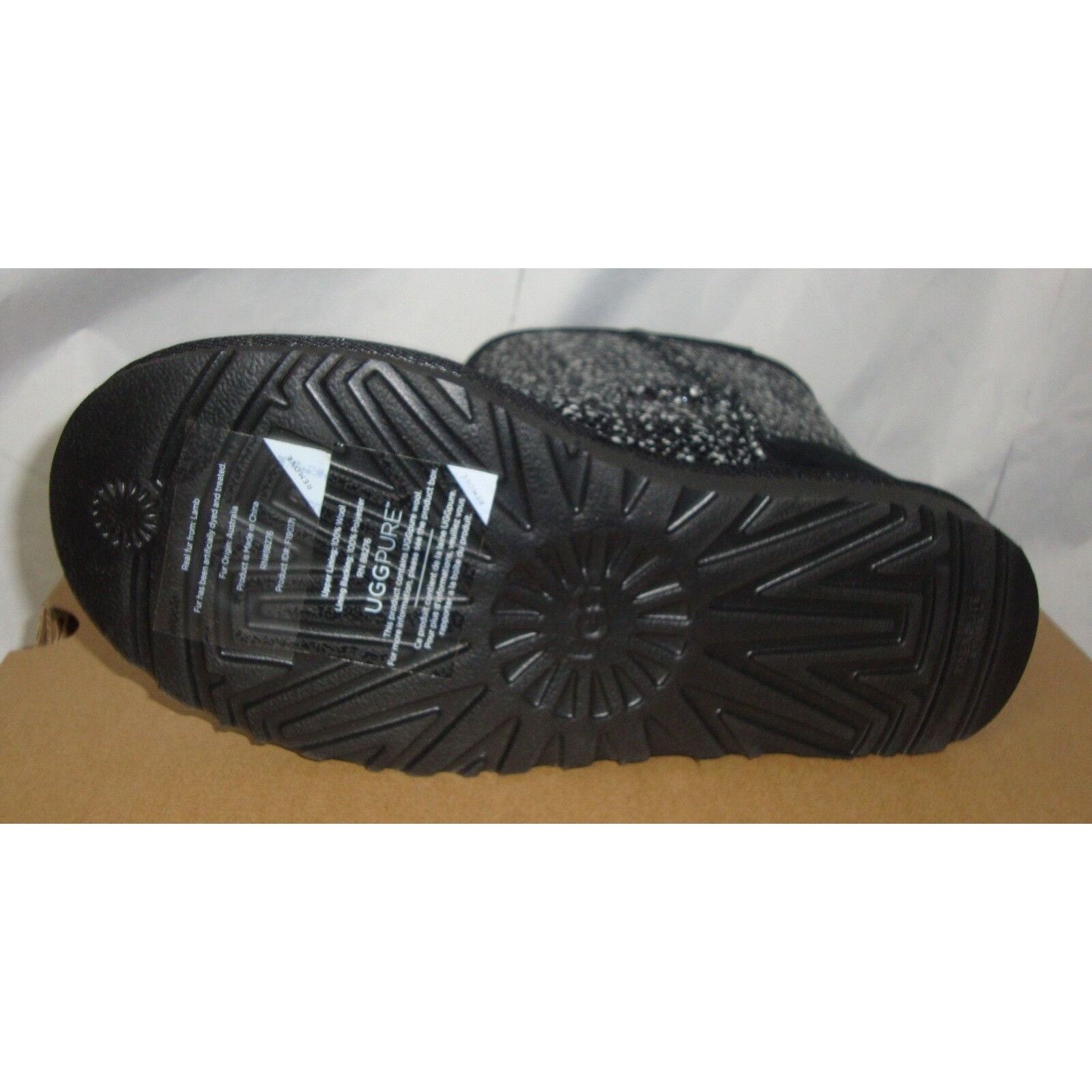 Ugg classic short frill new arrivals