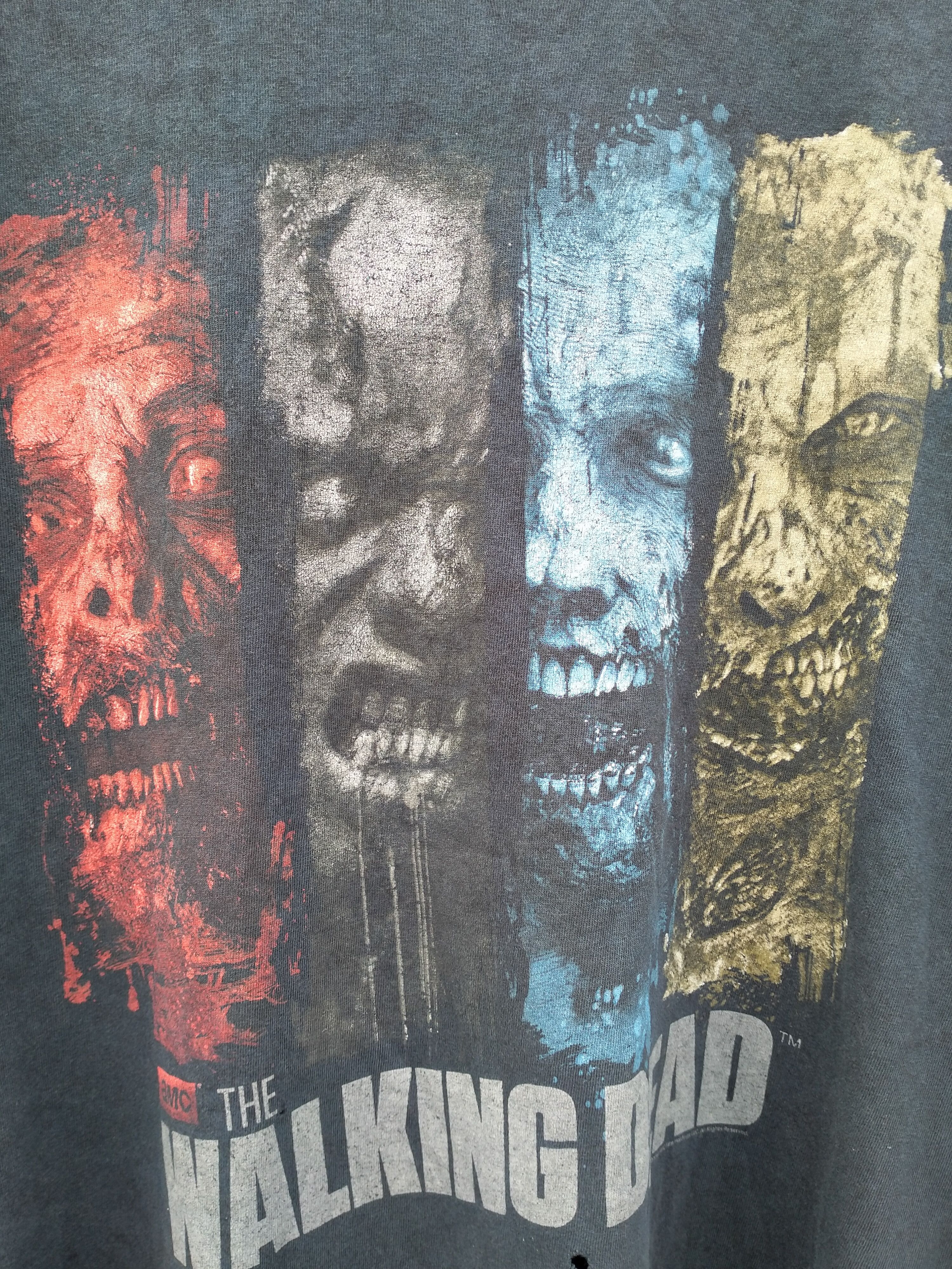 Other Thrashed Tees The Walking Dead Size US XL / EU 56 / 4 - 5 Thumbnail