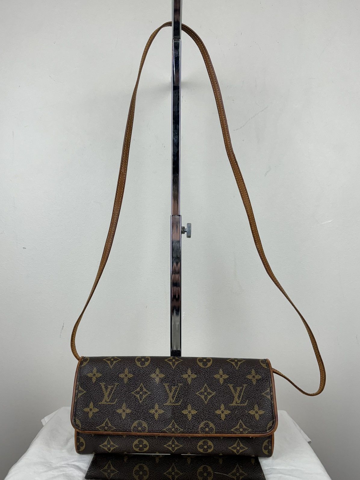 Louis Vuitton Vintage leather bag Louis Vuitton Pochette Twin original Size ONE SIZE - 3 Thumbnail