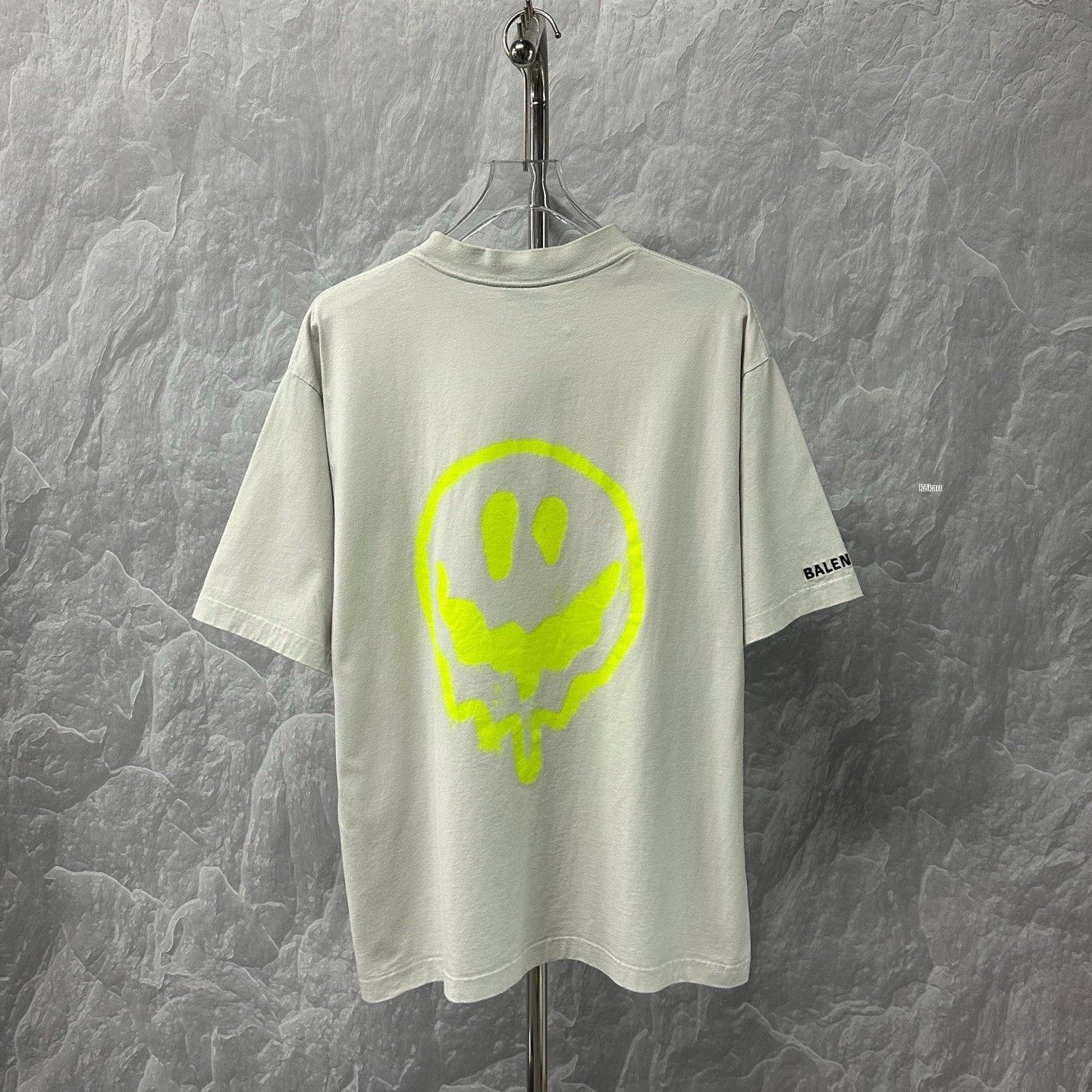 Balenciaga Balenciaga SS25 Dripley Alien Print T-shirt Size US M / EU 48-50 / 2 - 3 Thumbnail