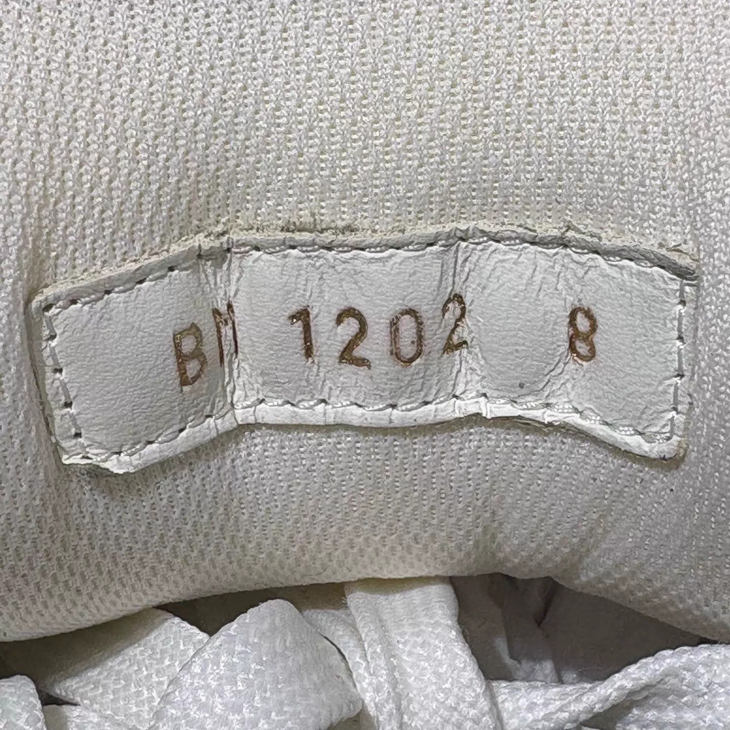 Louis Vuitton LV Trainer White Blue Denim UK8/42 New Original Box Size US 9 / EU 42 - 8 Thumbnail