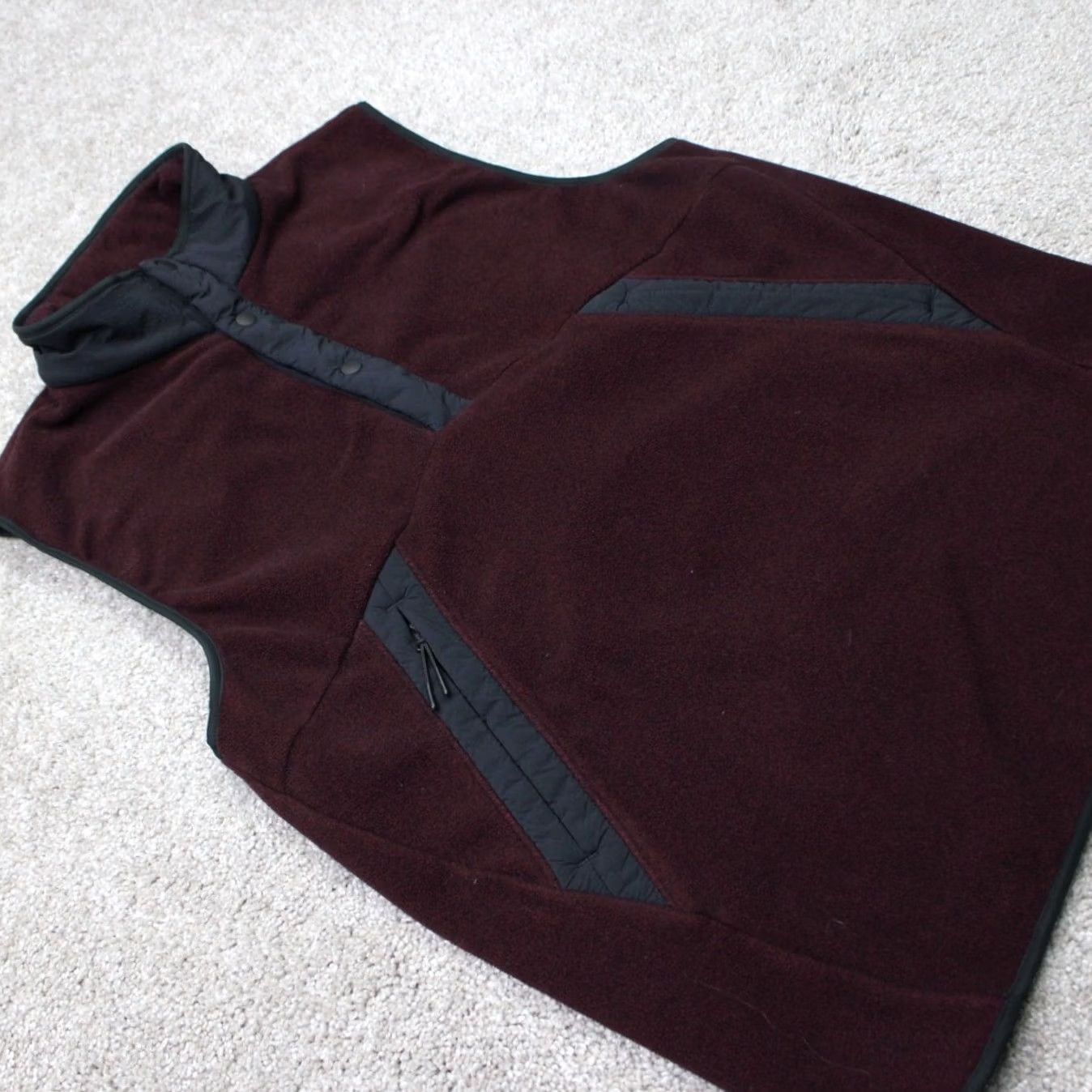 Vintage Hill City Vest Mens Medium Burgundy Fleece Zip Pockets Casual T Snap Pullover Size US M / EU 48-50 / 2 - 4 Thumbnail