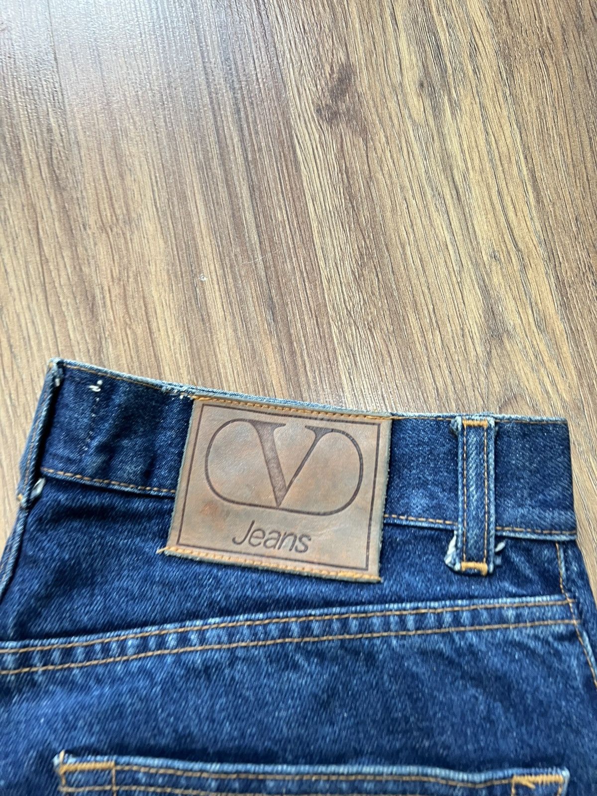 Valentino Valentino Jeans — Vintage Made in Italy Denim (Rare) Size US 29 - 3 Thumbnail