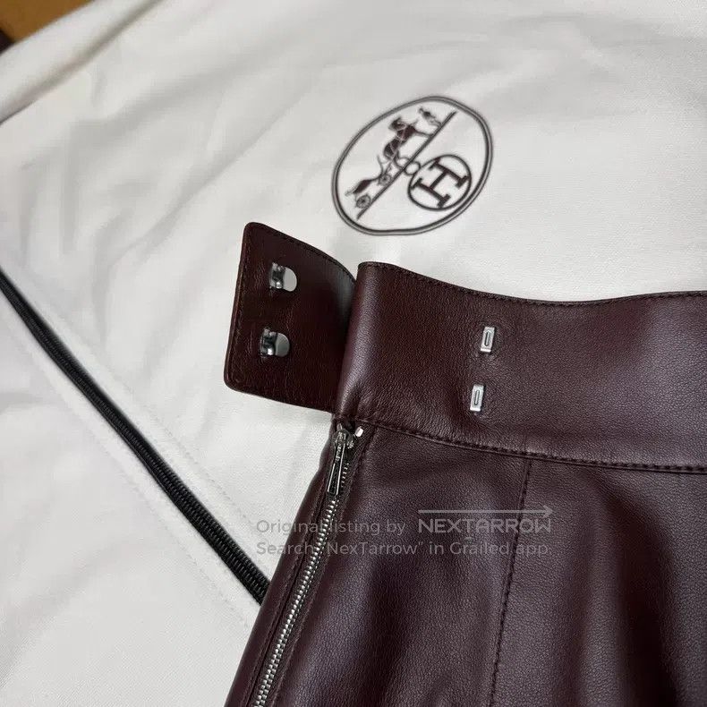 Hermes Hermes Burgundy Sheepskin Waist Chain Short Pants Size 25" / US 0 / IT 36 - 6 Thumbnail