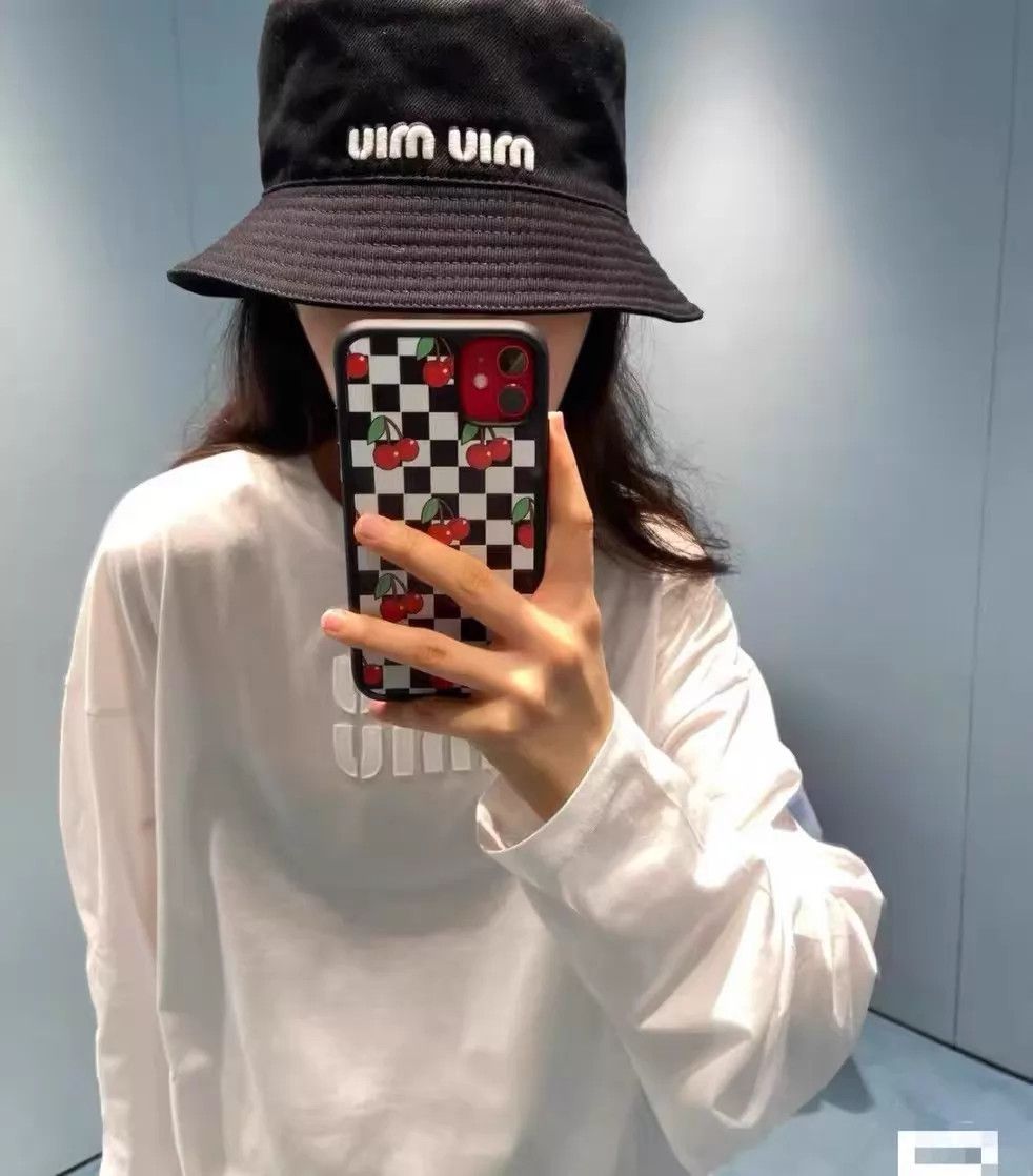 Miu Miu MIU MIU White Logo Oversized Tee XS Size XS / US 0-2 / IT 36-38 - 8 Thumbnail