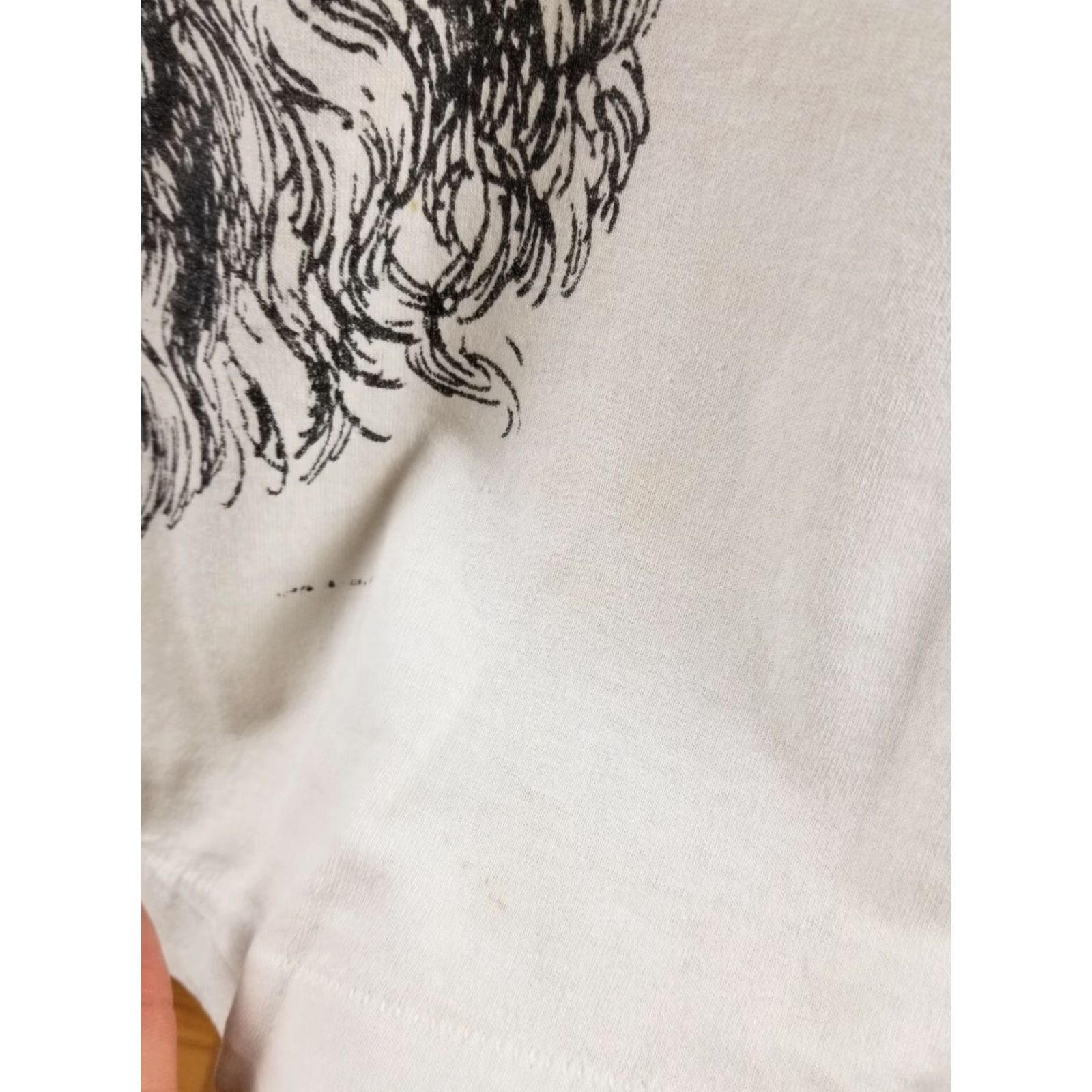Vintage VINTAGE 90's LION FACE FADED SINGLE STITCH WHITE T-SHIRT SZ LARGE Size US L / EU 52-54 / 3 - 5 Thumbnail