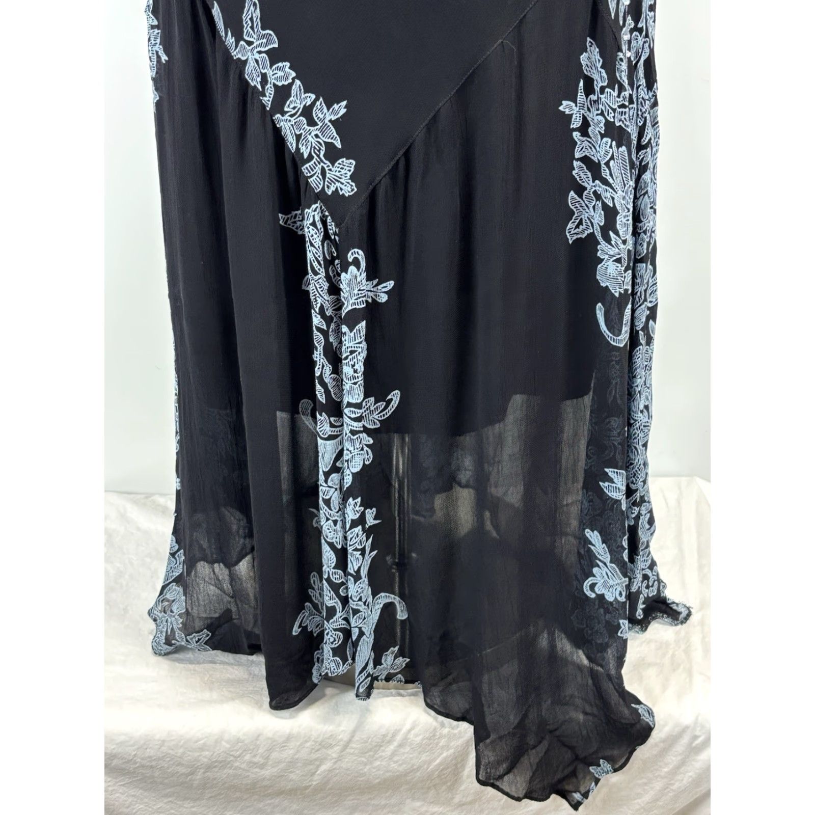 Vintage VINTAGE Dressbarn Y2K Maxi Dress Small Black Floral Fringe Beaded Whimsigoth Fairy Womens Size S / US 4 / IT 40 - 6 Thumbnail