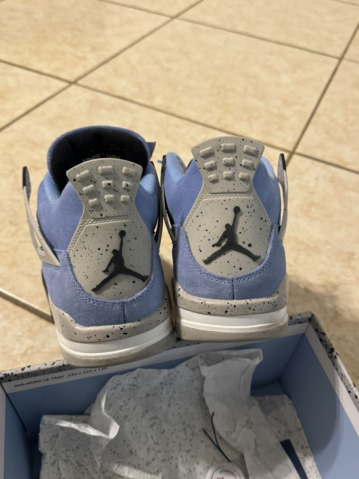 Jordan Brand × Nike Jordan 4 Unc Size US 8.5 / EU 41-42 - 5 Thumbnail