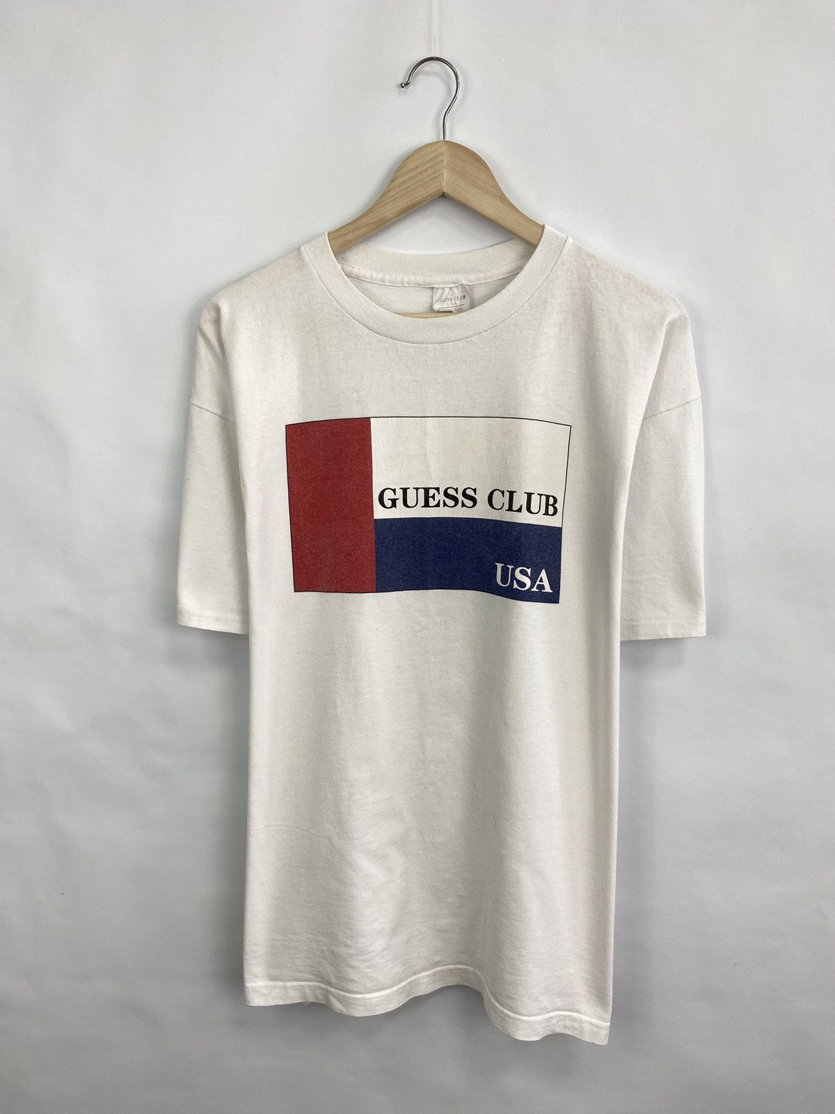 Guess 🇺🇸 Vintage 90s Guess Club USA rare retro t-shirt Y2K hype Size US XL / EU 56 / 4 - 3 Thumbnail
