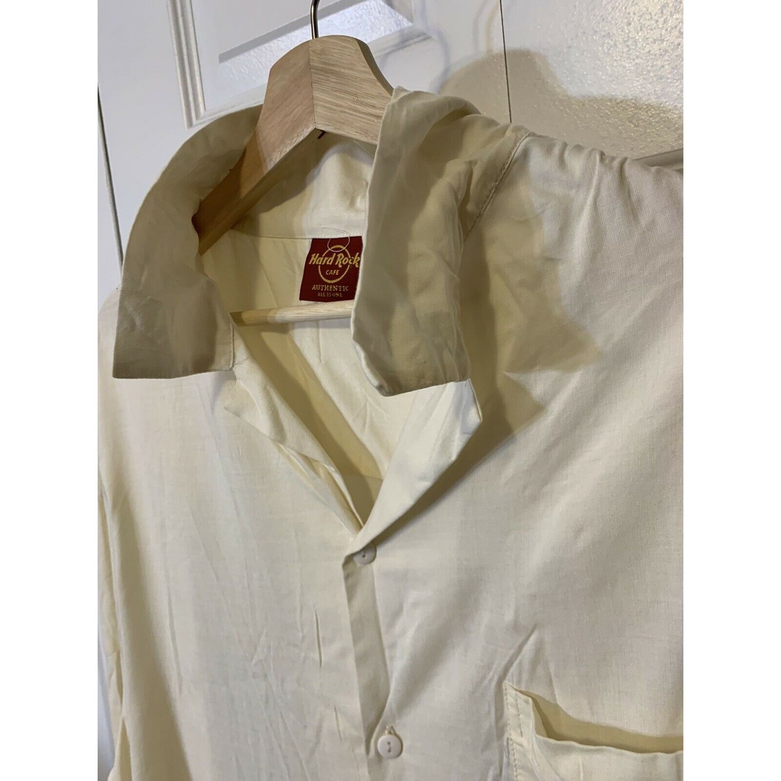 Hard Rock Cafe New Hard Rock Cafe Men's Sz L Tampa Florida Embroidered Casi Size US L / EU 52-54 / 3 - 9 Thumbnail