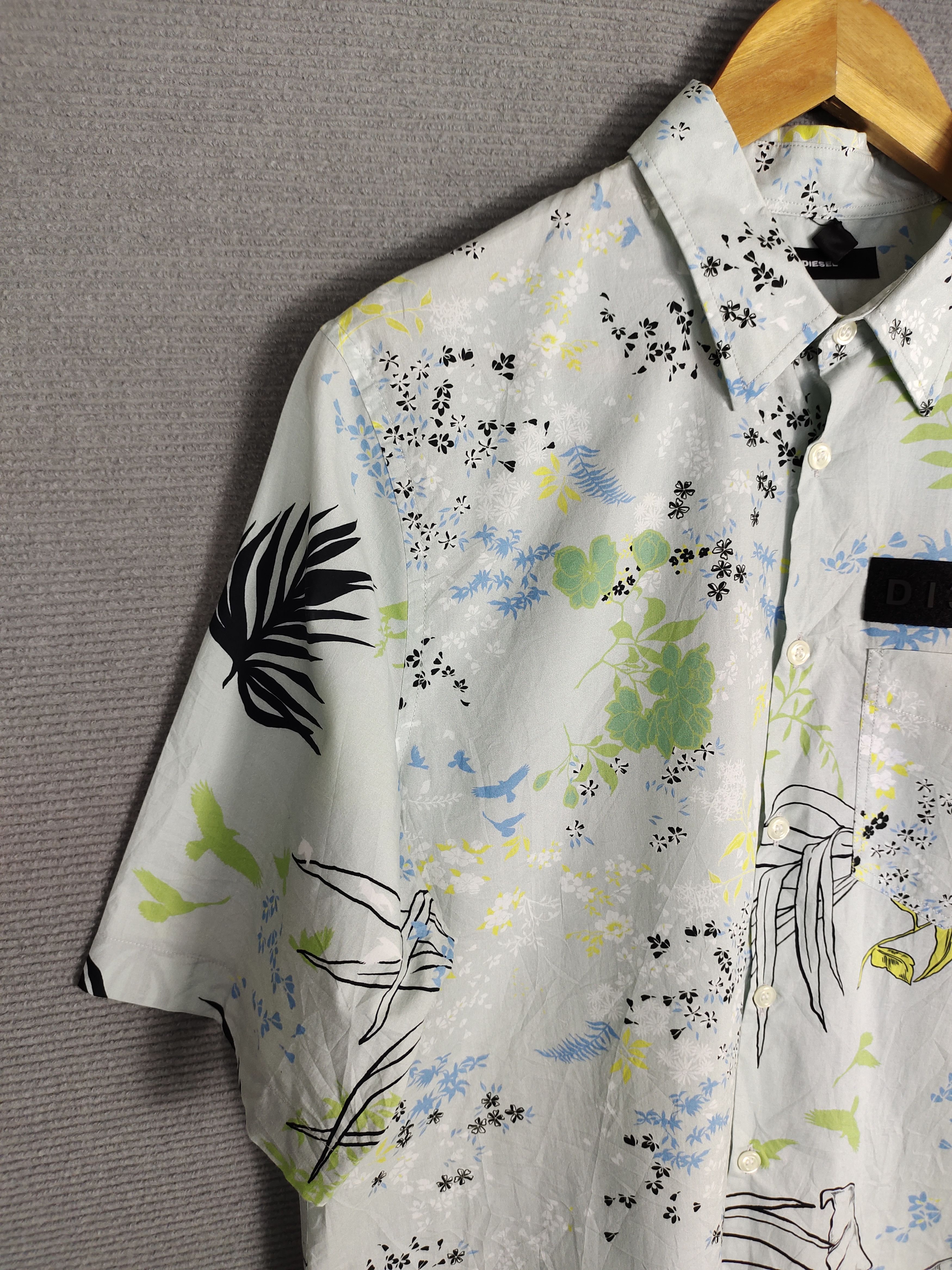 Diesel Vintage Y2k Diesel Flower Printed Oversize Shirt Size US S / EU 44-46 / 1 - 3 Thumbnail