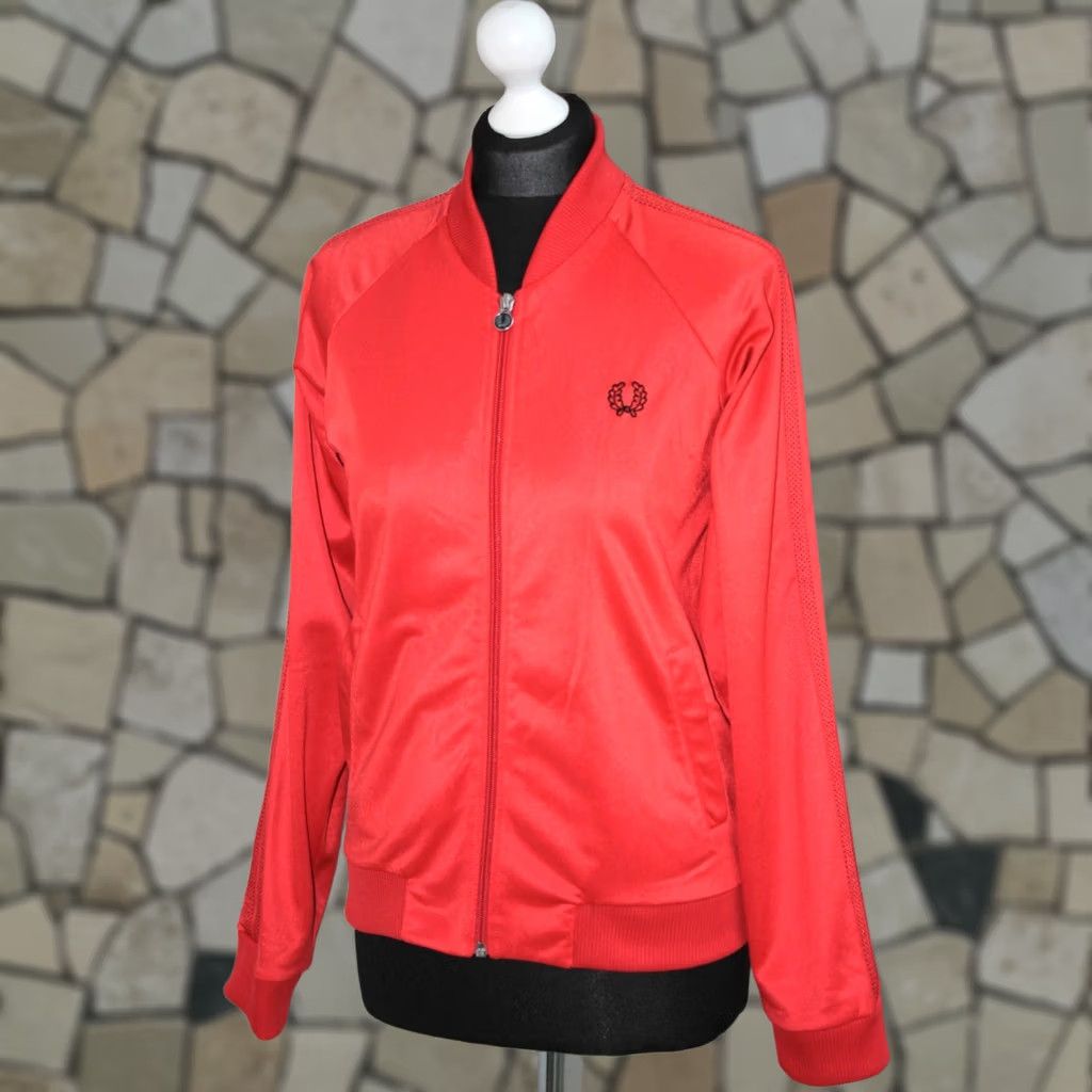 Fred Perry Fred Perry womens red full zip track jacket UK 12 EUR 40 Size XL / US 12-14 / IT 48-50 - 1 Thumbnail