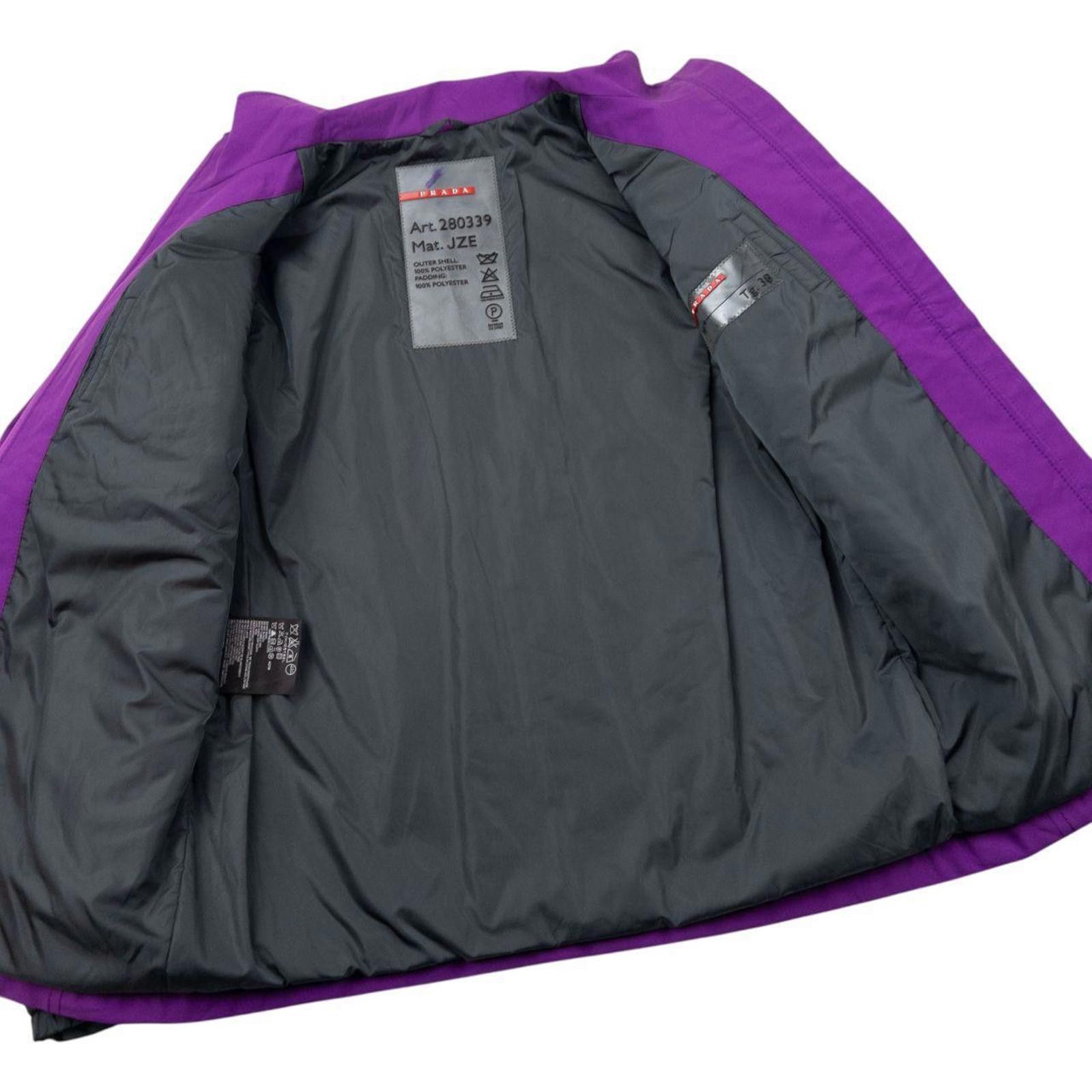 Prada Vintage 2000s Prada Sport Goretex Zip Up Jacket Womens S Size US S / EU 44-46 / 1 - 4 Thumbnail