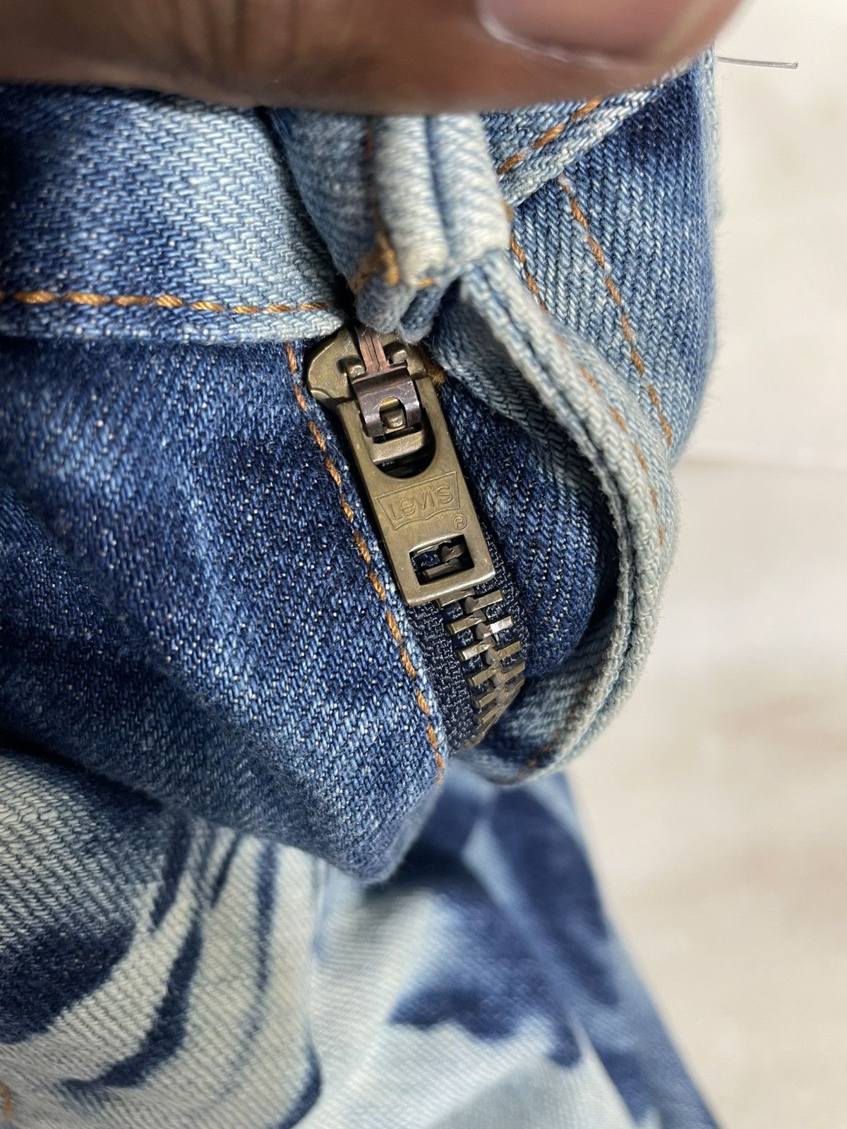 Levi's Vintage Levis Bleach Design very Rare Size US 32 / EU 48 - 11 Thumbnail