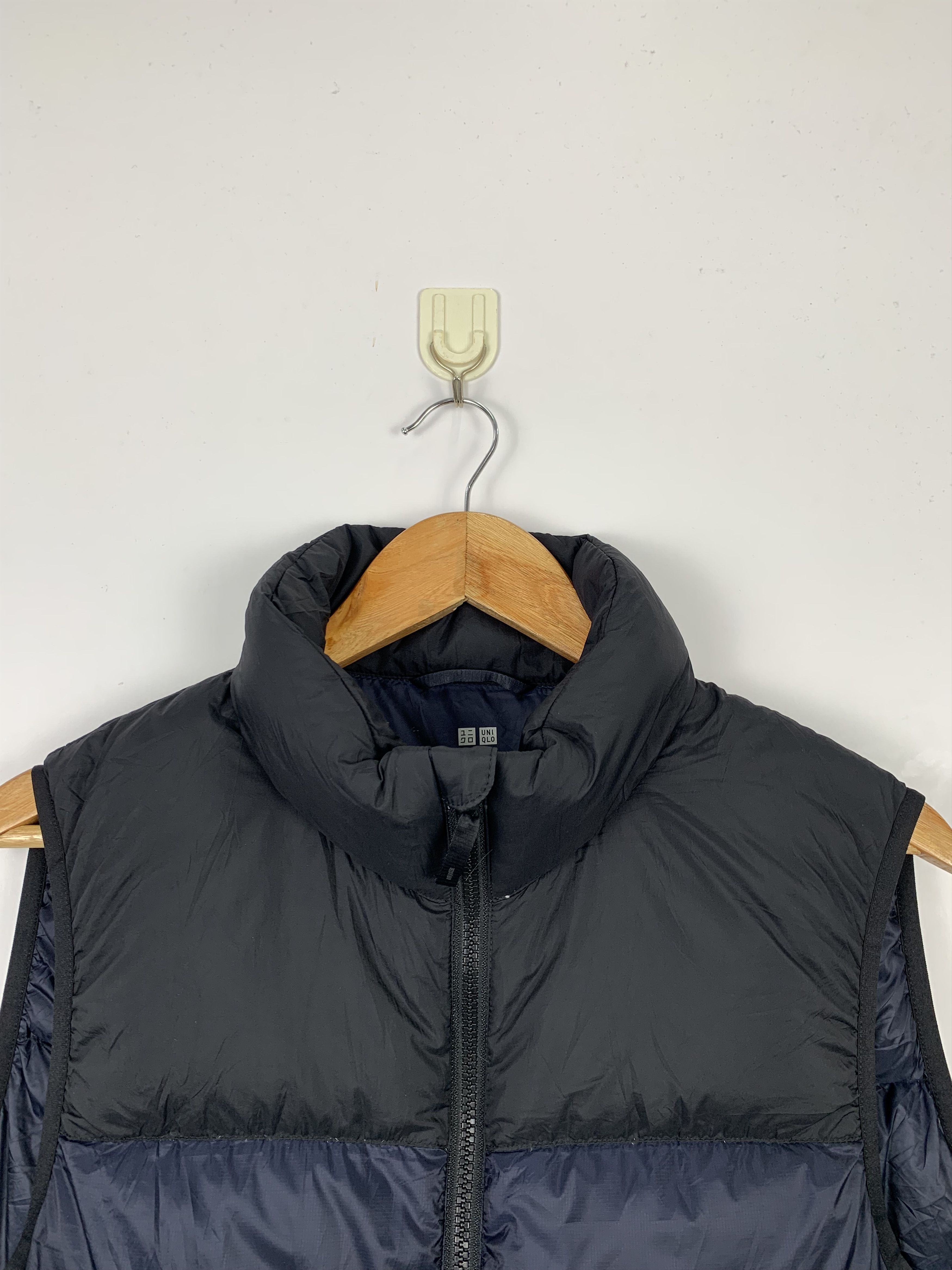 Japanese Brand Japanese Brand Uniqlo Puffer Vest J1324 Size US M / EU 48-50 / 2 - 2 Thumbnail