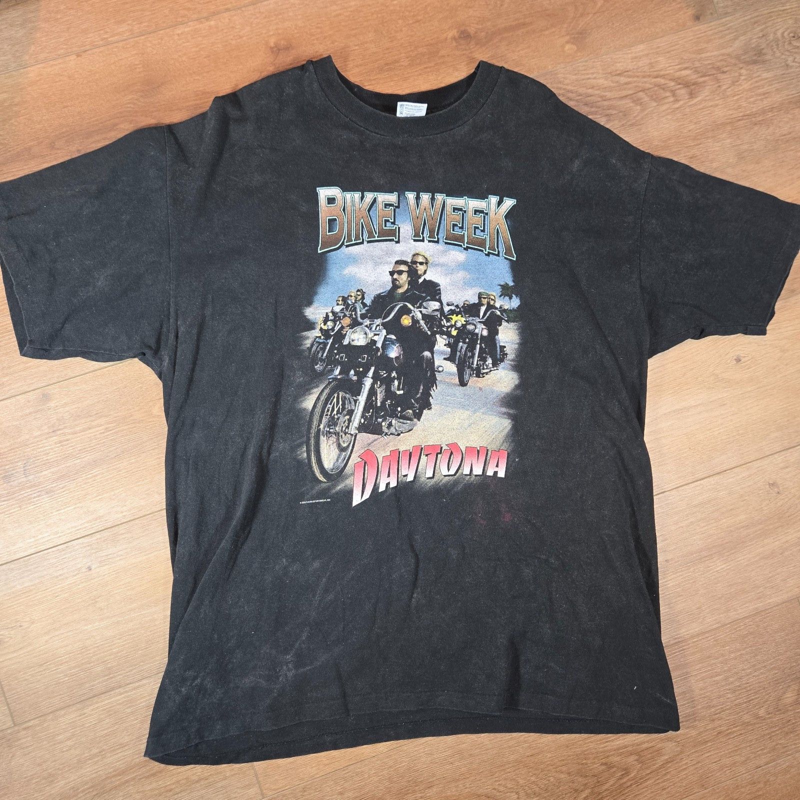 Harley Davidson 1997 Bike Week Daytona Beach T-Shirt Men’s 2XL Biker Fade Size US XXL / EU 58 / 5 - 1 Thumbnail