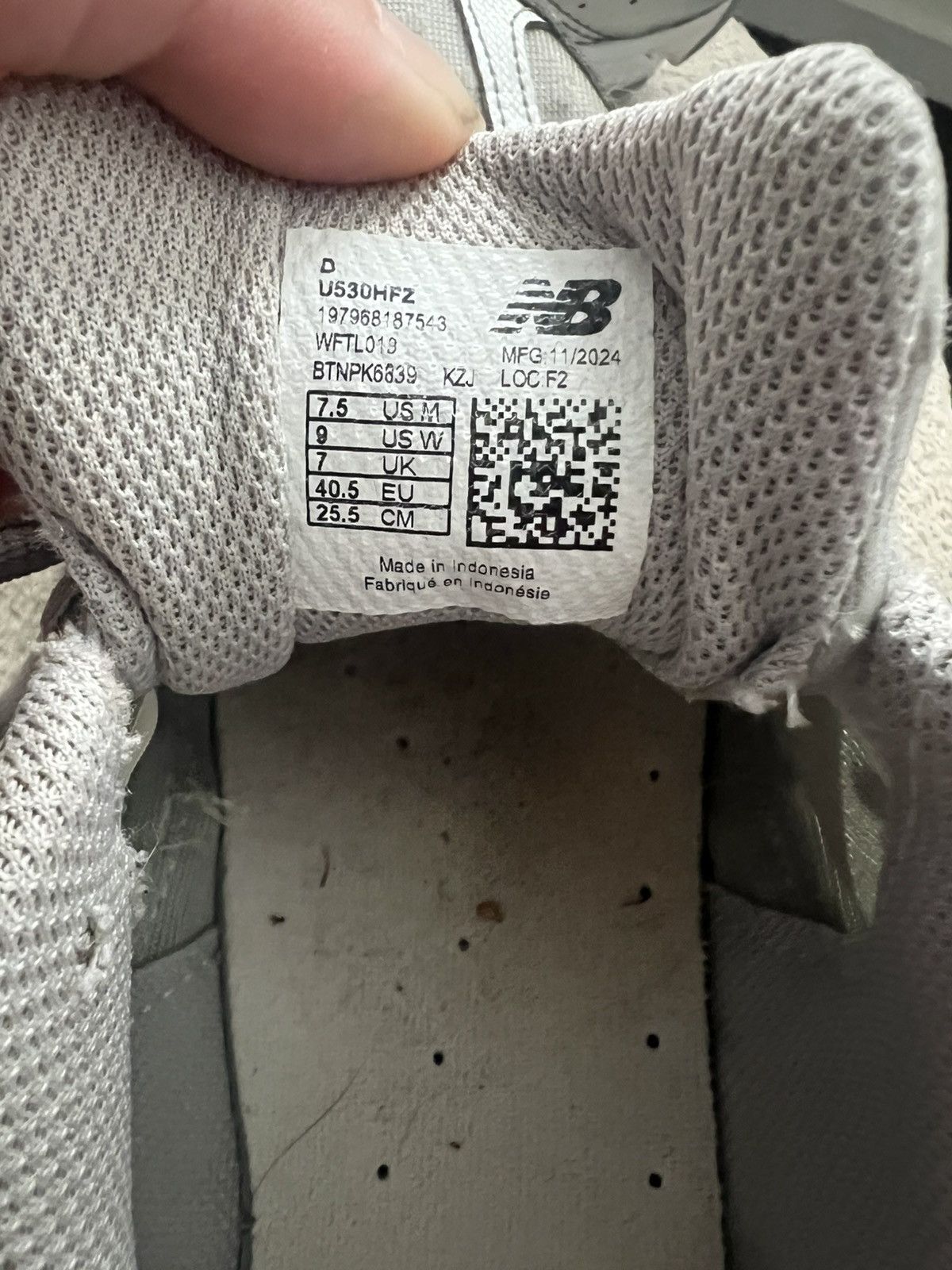 New Balance New Balance 530s Size US 9.5 / IT 39.5 - 2 Thumbnail