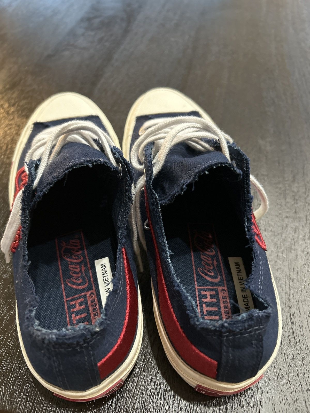 Converse × Kith Kith x CocaCola chuck Taylor lows Size US 8.5 / EU 41-42 - 3 Thumbnail