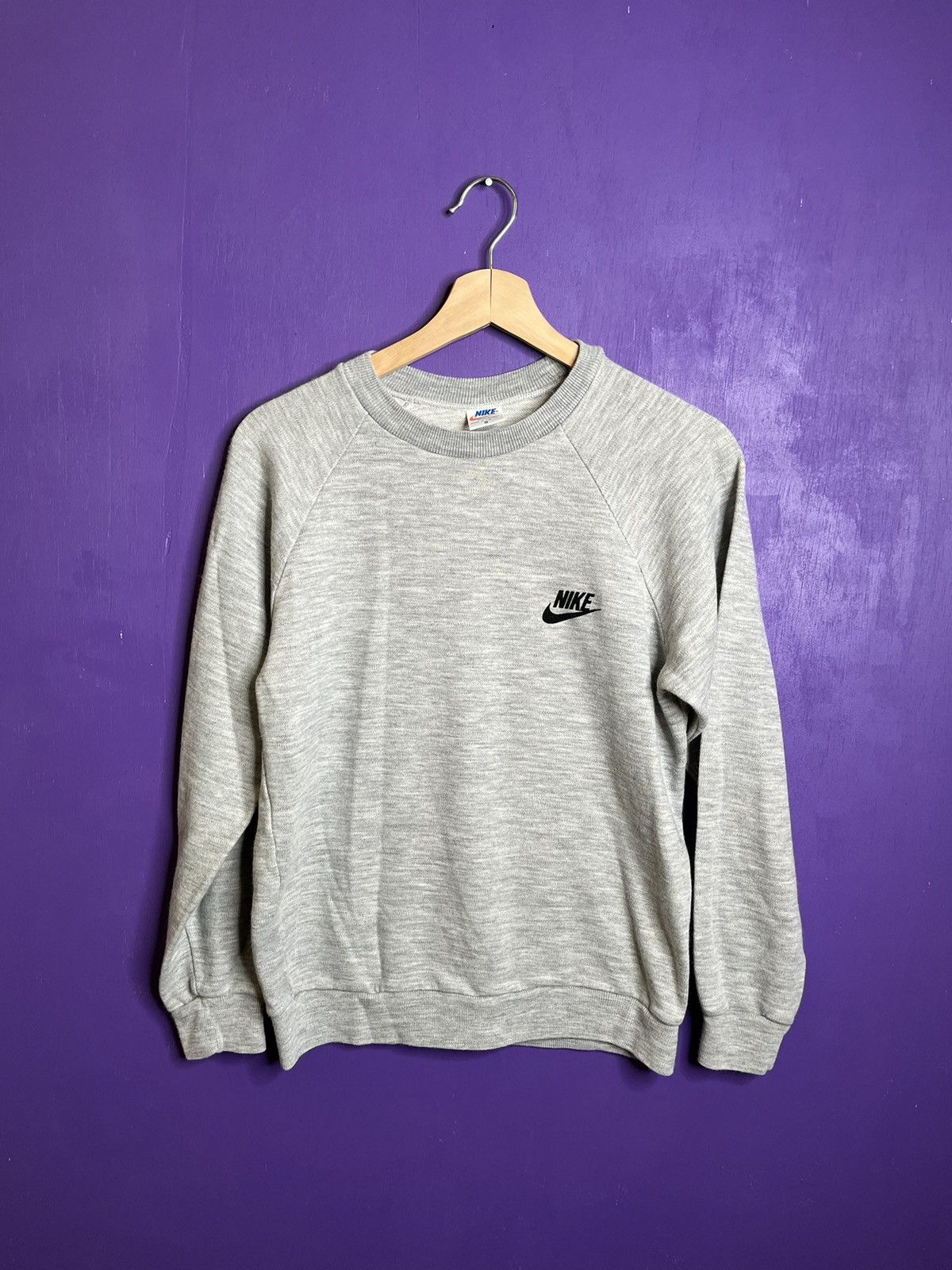 image of 70's Nike Swoosh Simple Sweatshirt in Grey, Men's (Size Small)