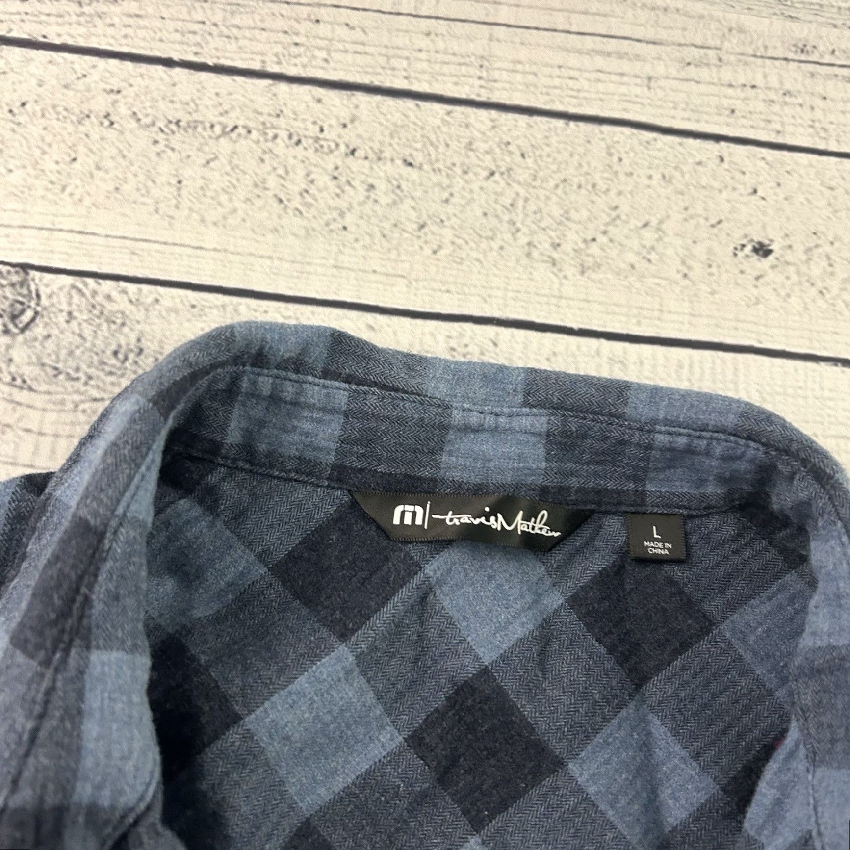 TravisMathew Travis Mathew Long Sleeve Plaid Button-Up Shirt Men L Blue Flannel Size US L / EU 52-54 / 3 - 2 Thumbnail