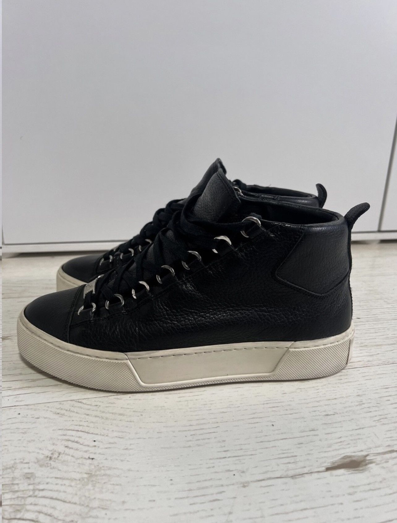 Balenciaga Balenciaga Arena High-Top Sneakers EU 39 (Fits 40 / US 7) Size US 7 / EU 40 - 6 Thumbnail