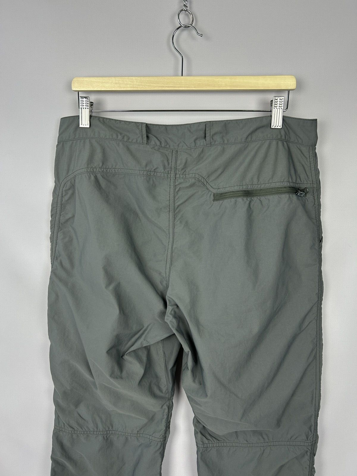 Mountain Equipment × Mountain Equipment Company Mountain Equipment Nylon Outdoor Hiking Pants Grey W32 Size US 32 / EU 48 - 7 Thumbnail