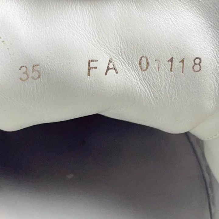 Louis Vuitton Louis Vuitton Time Out Leather Sneakers in White/Pink -2508 Size US 6 / IT 36 - 5 Thumbnail